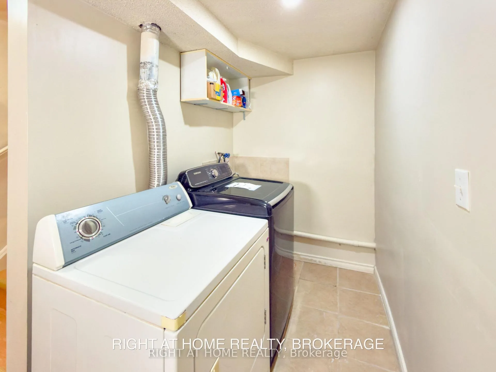 Photo 18 of Unit Lower, 1248 Mcmullen Crescent, Milton, Clarke — HOMEH