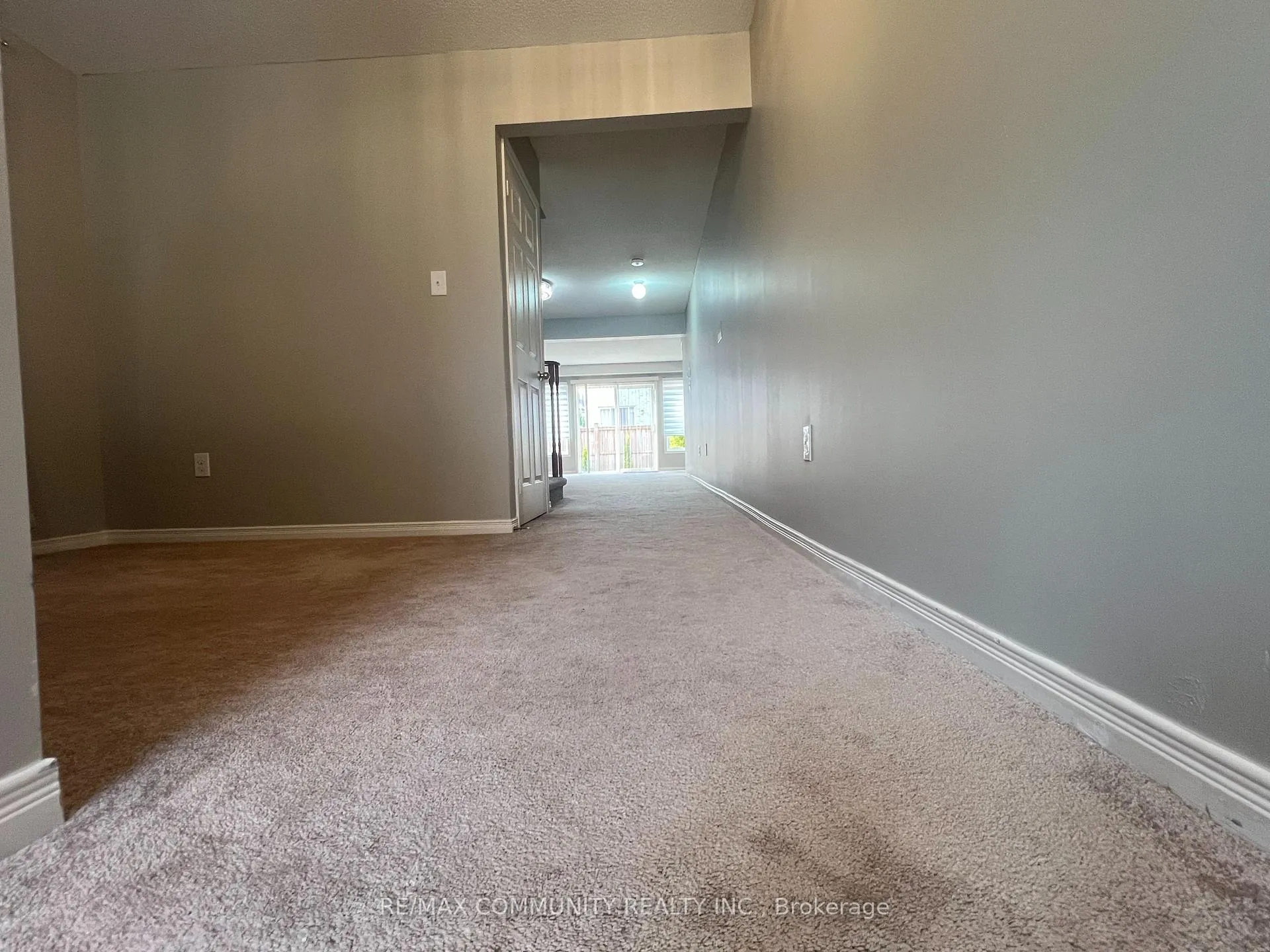 Photo 6 of 12 Mortlock Street, Ajax, Northeast Ajax — HOMEH