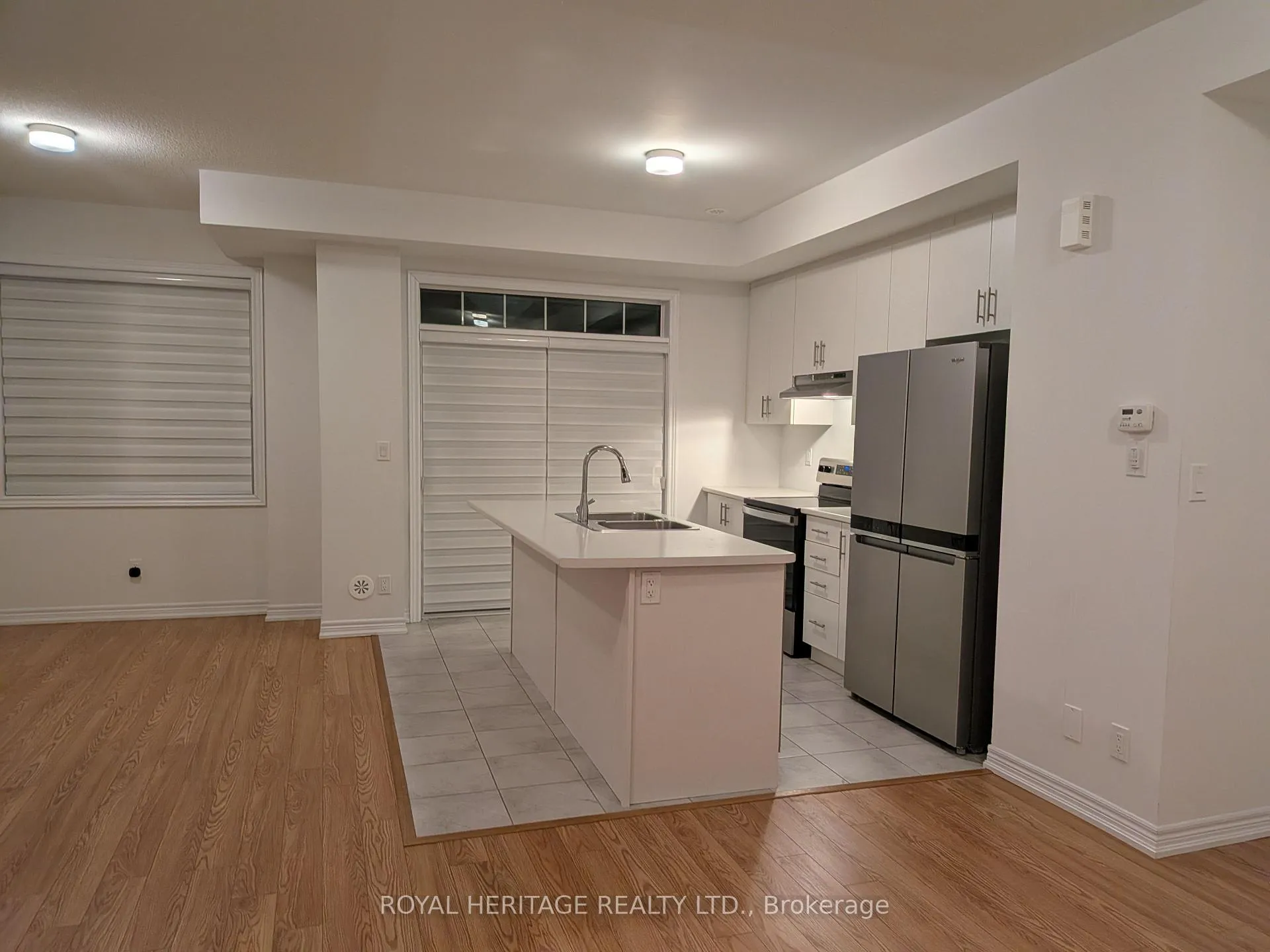 Photo 3 of 1099 Lockie Drive, Oshawa, Kedron — HOMEH