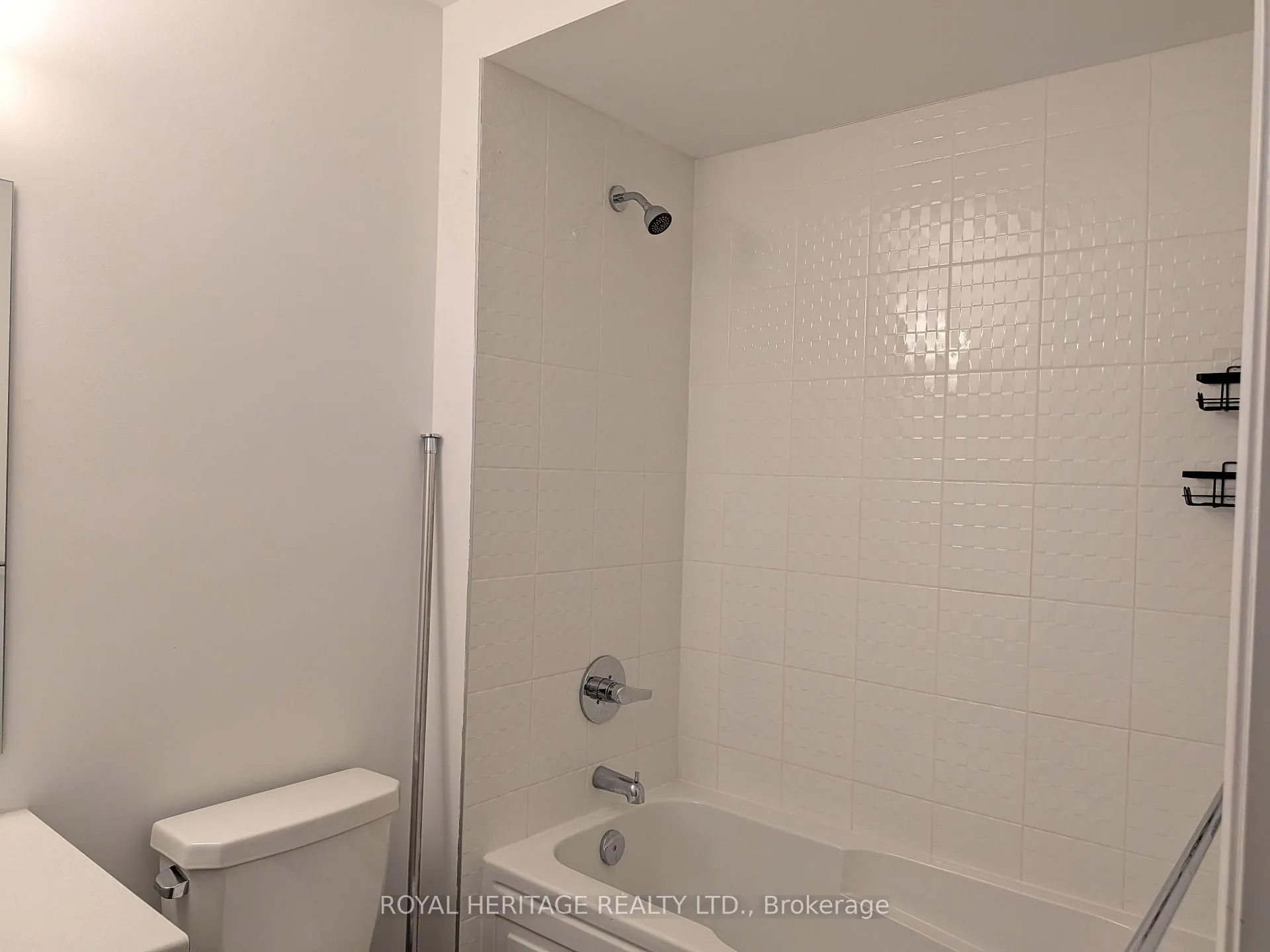 Photo 9 of 1099 Lockie Drive, Oshawa, Kedron — HOMEH