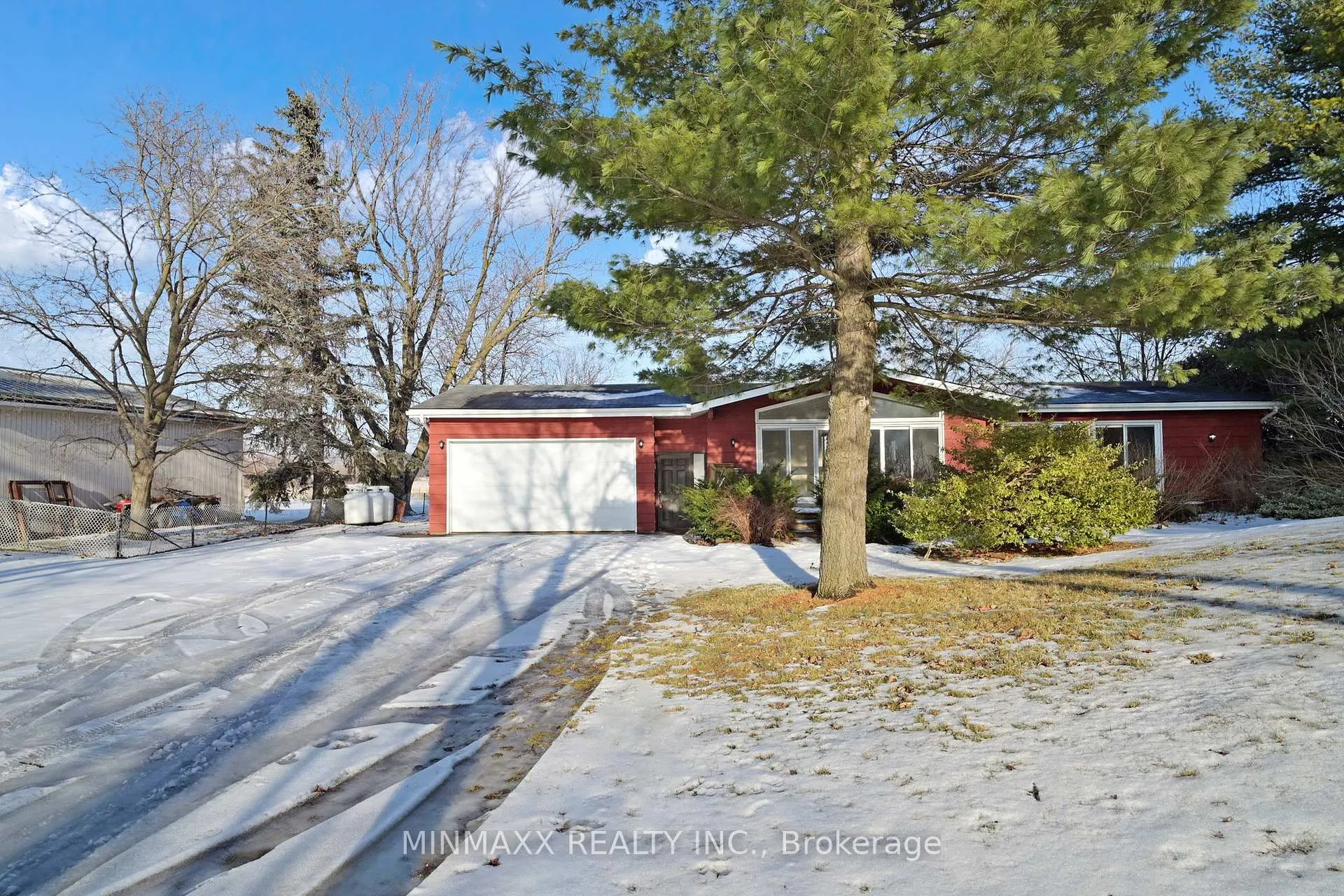 Photo 2 of 8357 Fifth Line, Halton Hills, Rural Halton Hills — HOMEH