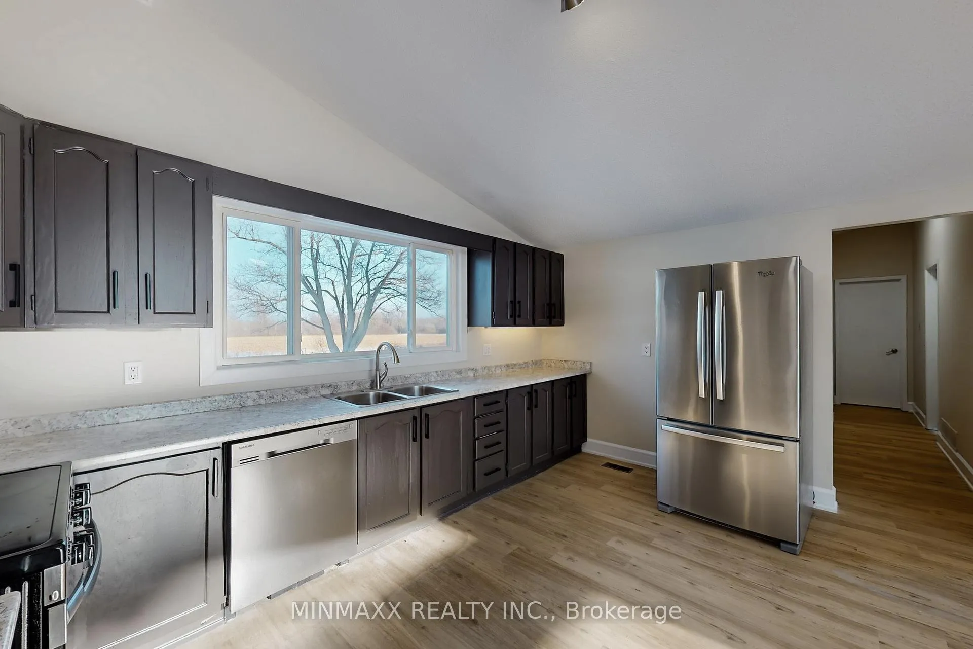 Photo 10 of 8357 Fifth Line, Halton Hills, Rural Halton Hills — HOMEH