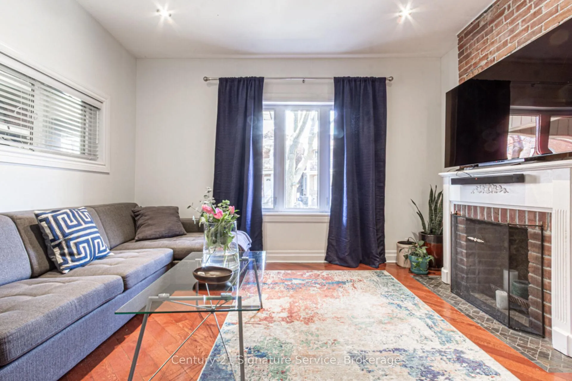 Photo 8 of 417 Crawford Street, Toronto, Palmerston-Little Italy — HOMEH