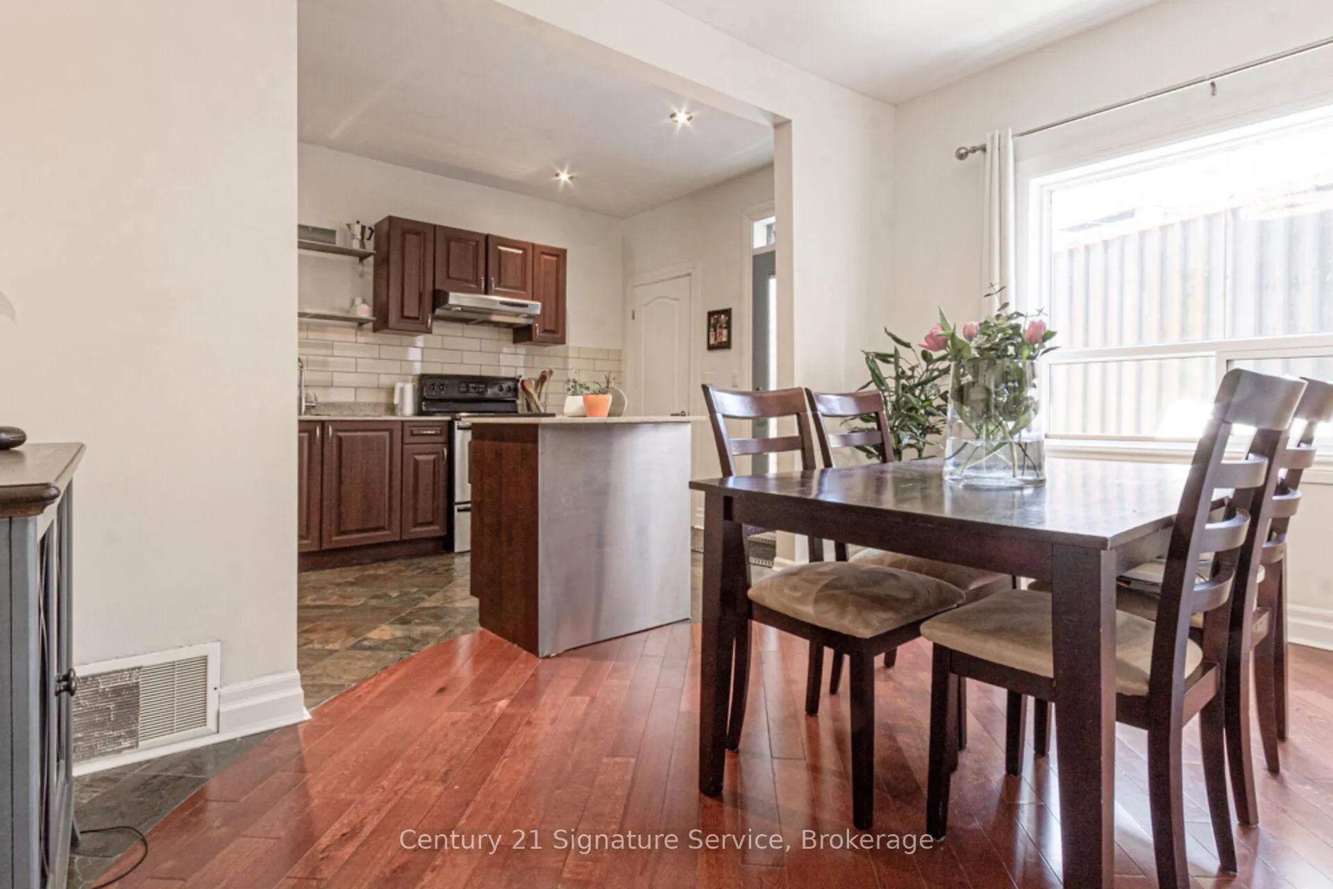 Photo 11 of 417 Crawford Street, Toronto, Palmerston-Little Italy — HOMEH