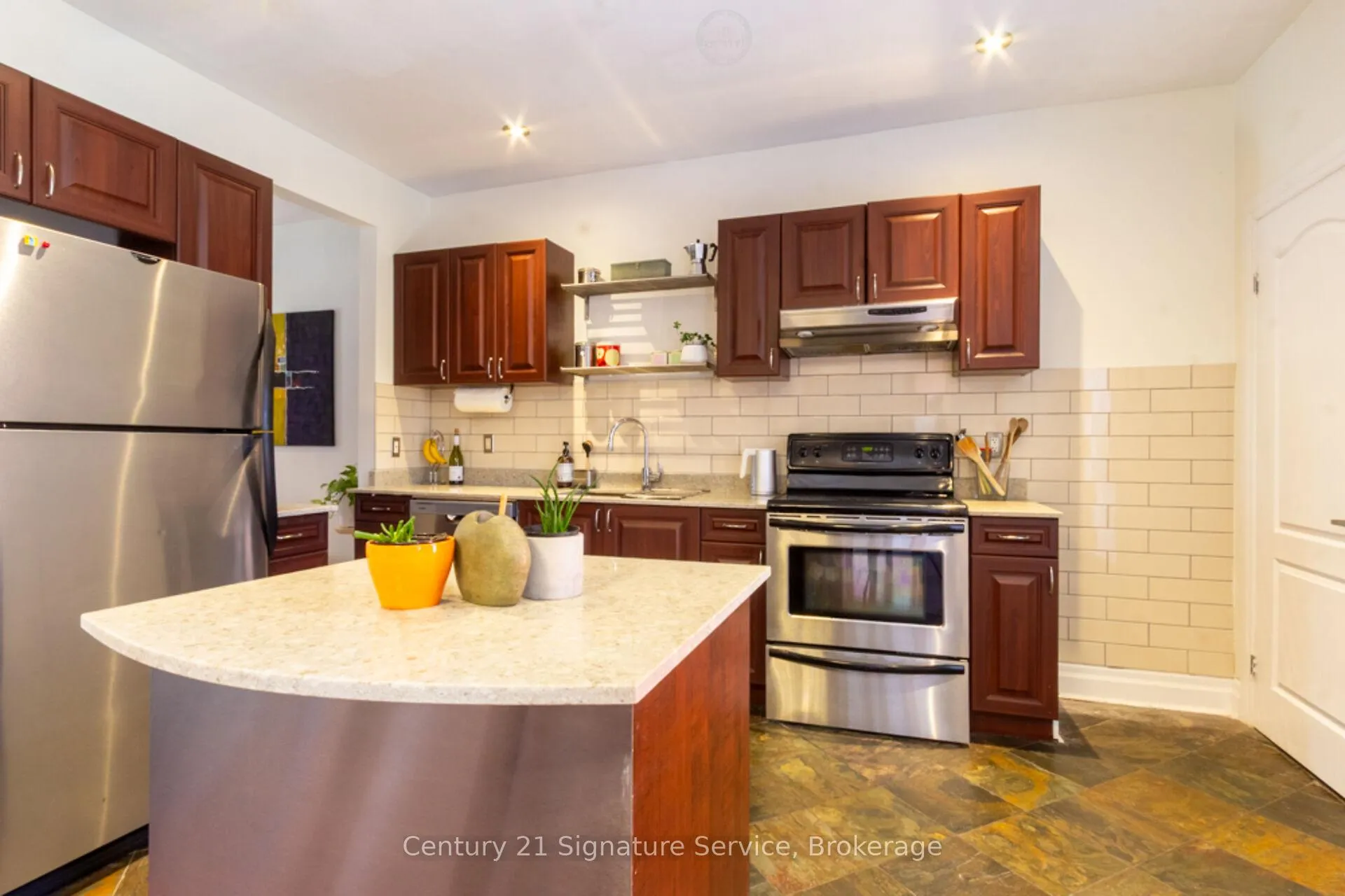 Photo 15 of 417 Crawford Street, Toronto, Palmerston-Little Italy — HOMEH