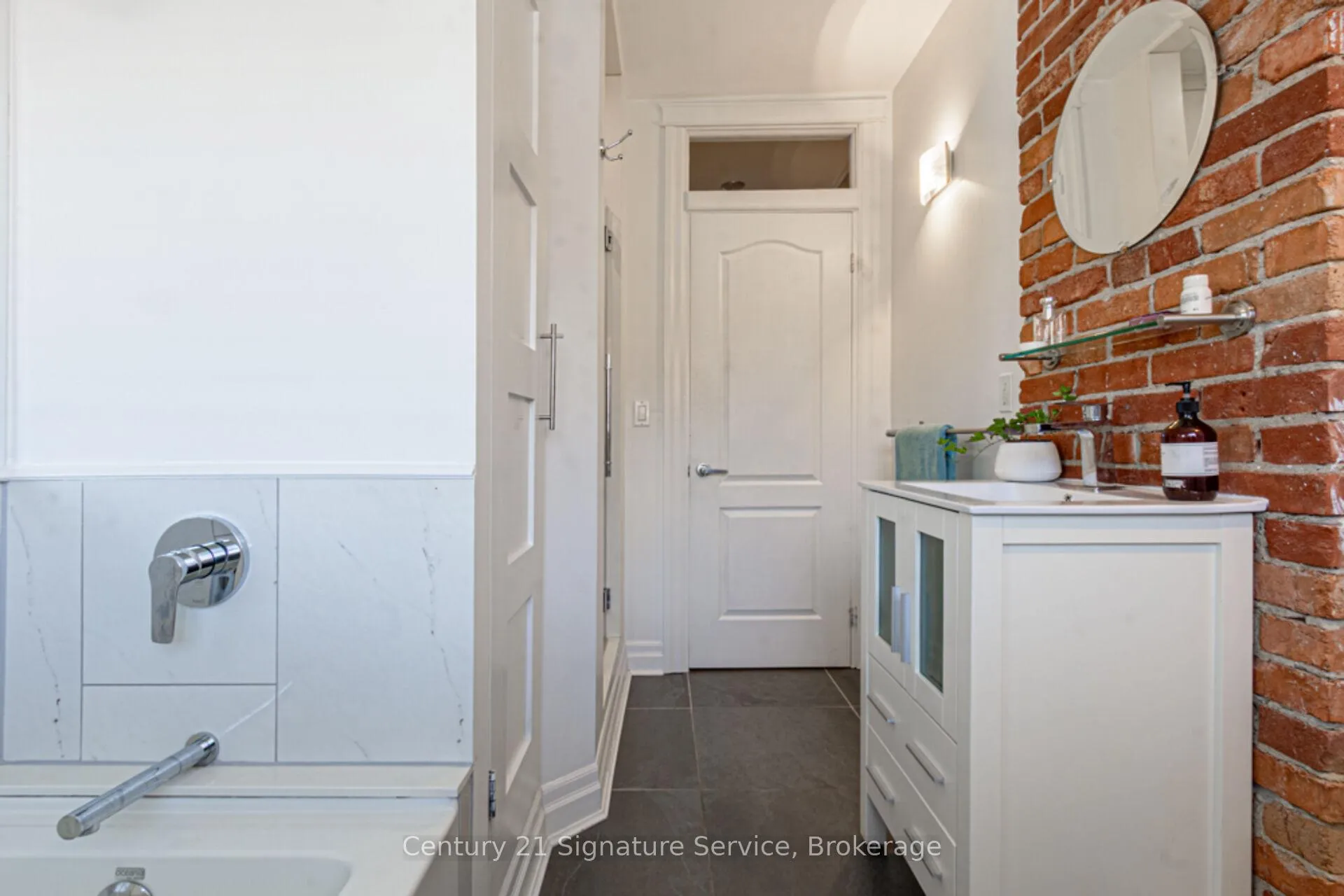 Photo 31 of 417 Crawford Street, Toronto, Palmerston-Little Italy — HOMEH