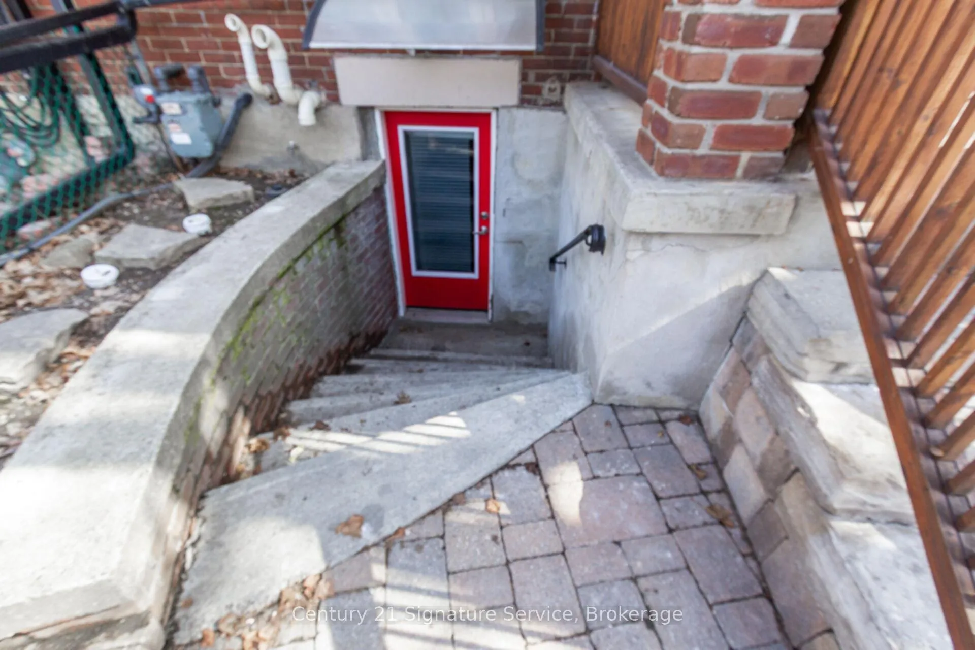 Photo 34 of 417 Crawford Street, Toronto, Palmerston-Little Italy — HOMEH
