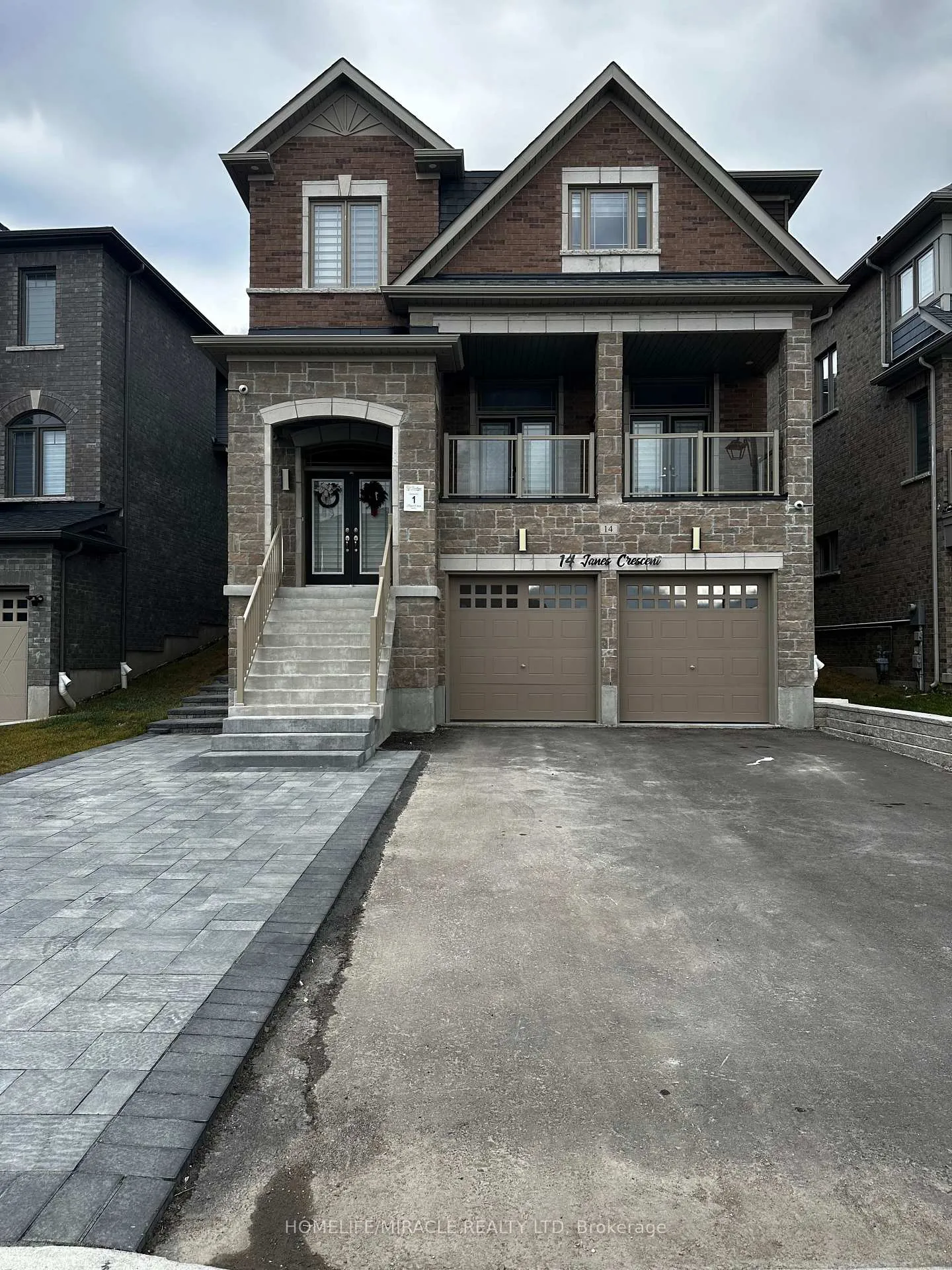 Photo 1 of 14 Janes Crescent, New Tecumseth, Alliston — HOMEH