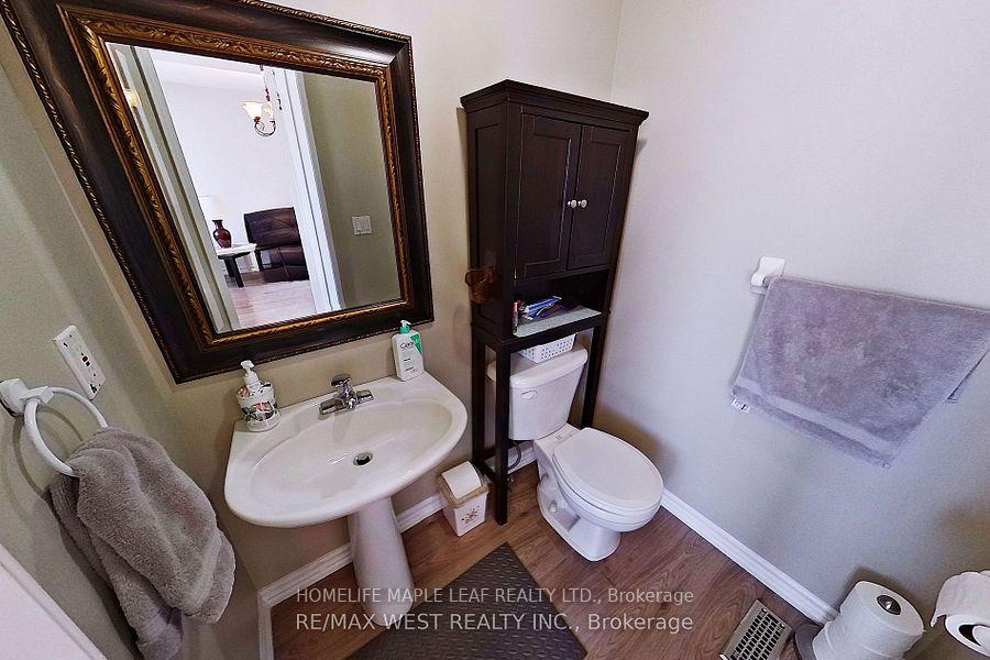 Photo 7 of 11 Nina Place, Brampton, Fletcher's Meadow — HOMEH