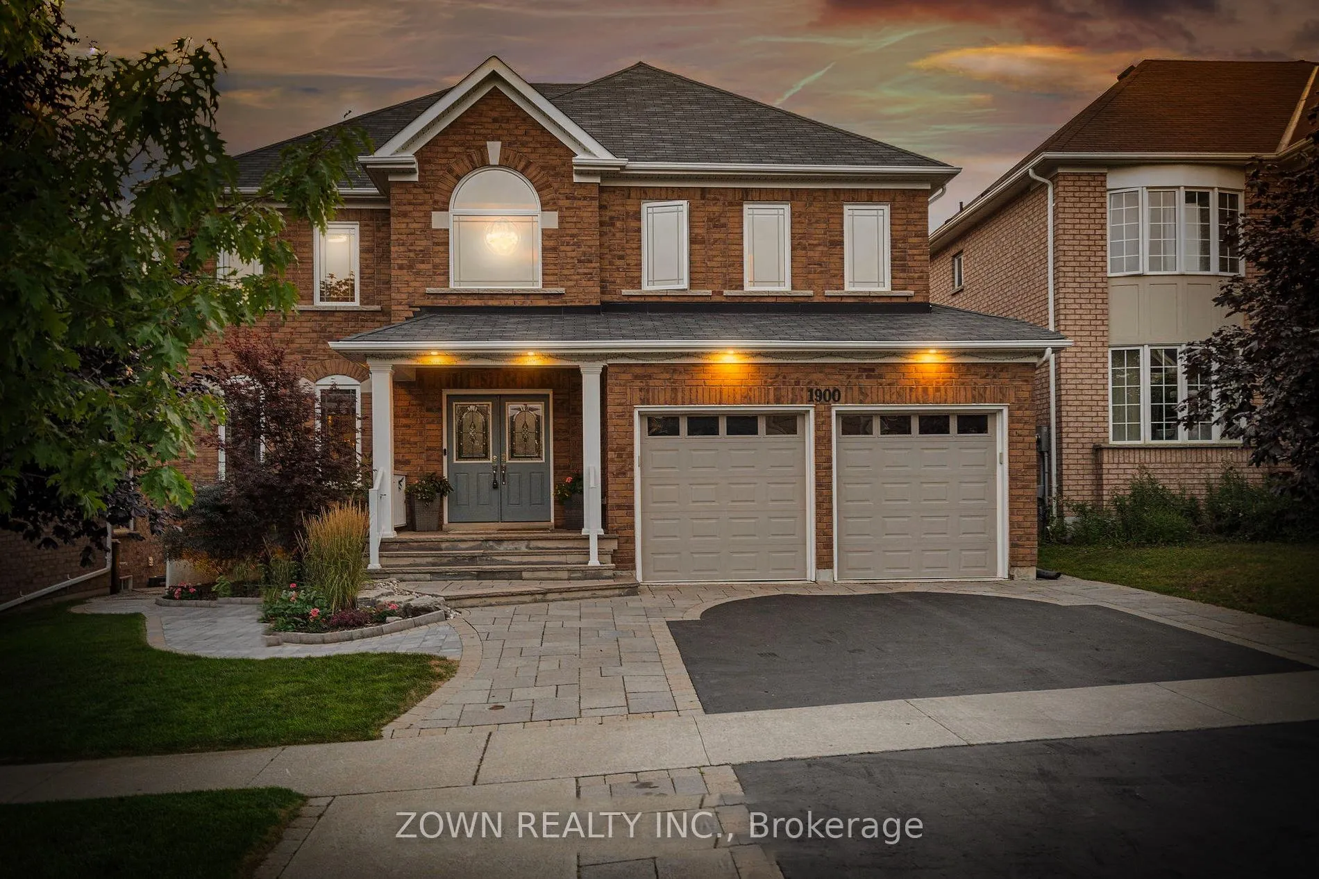Photo 1 of 1900 Arborwood Drive, Oshawa, Taunton — HOMEH