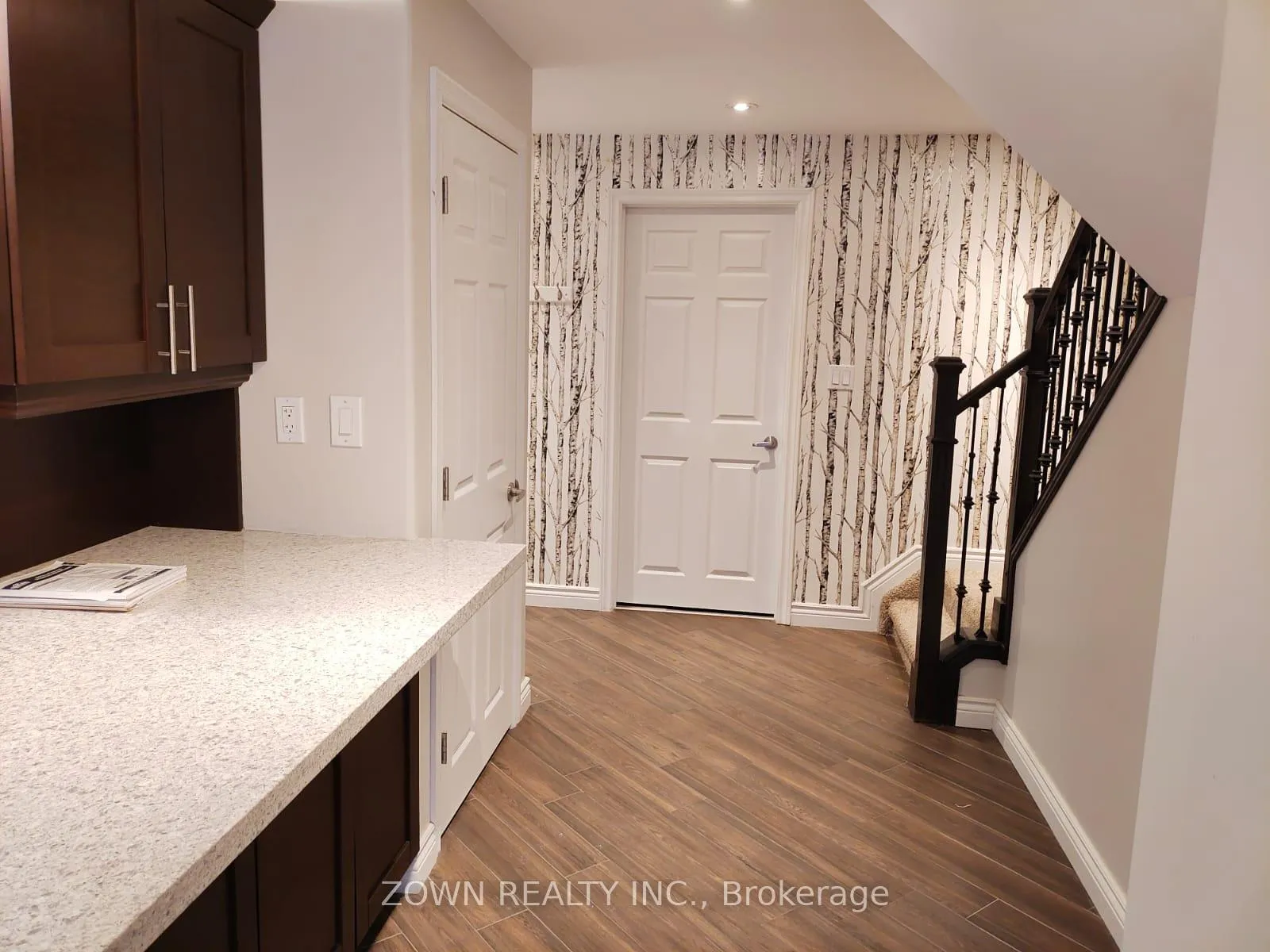 Photo 11 of 1900 Arborwood Drive, Oshawa, Taunton — HOMEH
