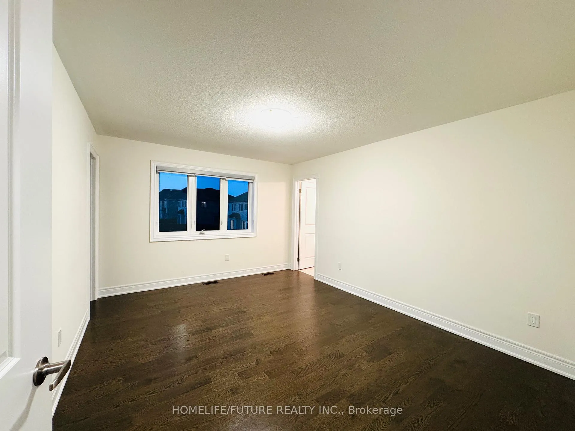 Photo 11 of 55 Wamsley Crescent, Clarington, Newcastle — HOMEH