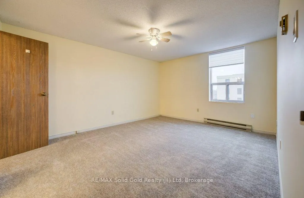 Photo 17 of Unit 1710, 55 Green Valley Drive, Kitchener — HOMEH