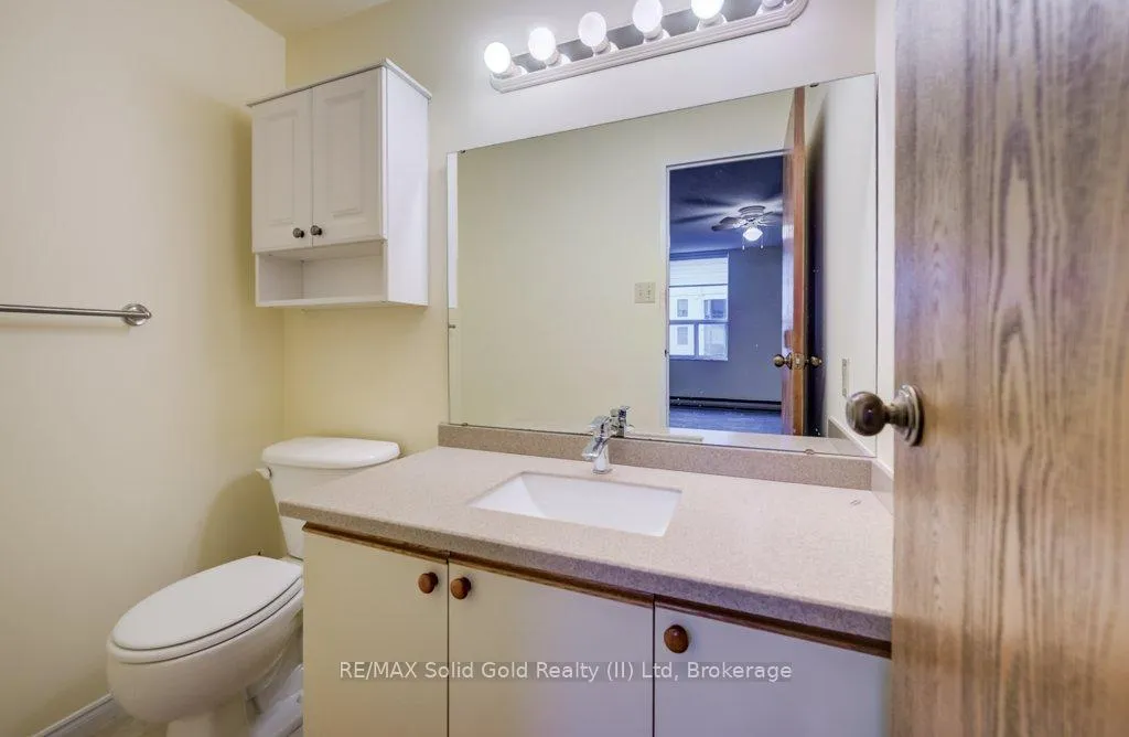 Photo 19 of Unit 1710, 55 Green Valley Drive, Kitchener — HOMEH