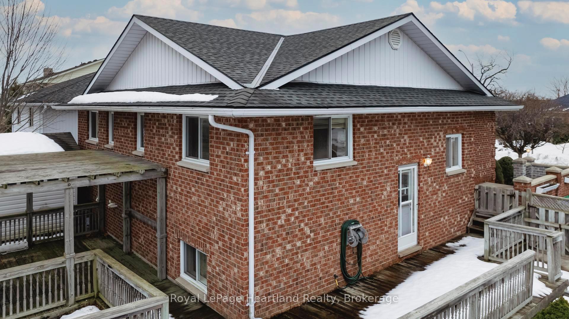 Photo 37 of 48 Lee Crescent, Goderich, Goderich (Town) — HOMEH