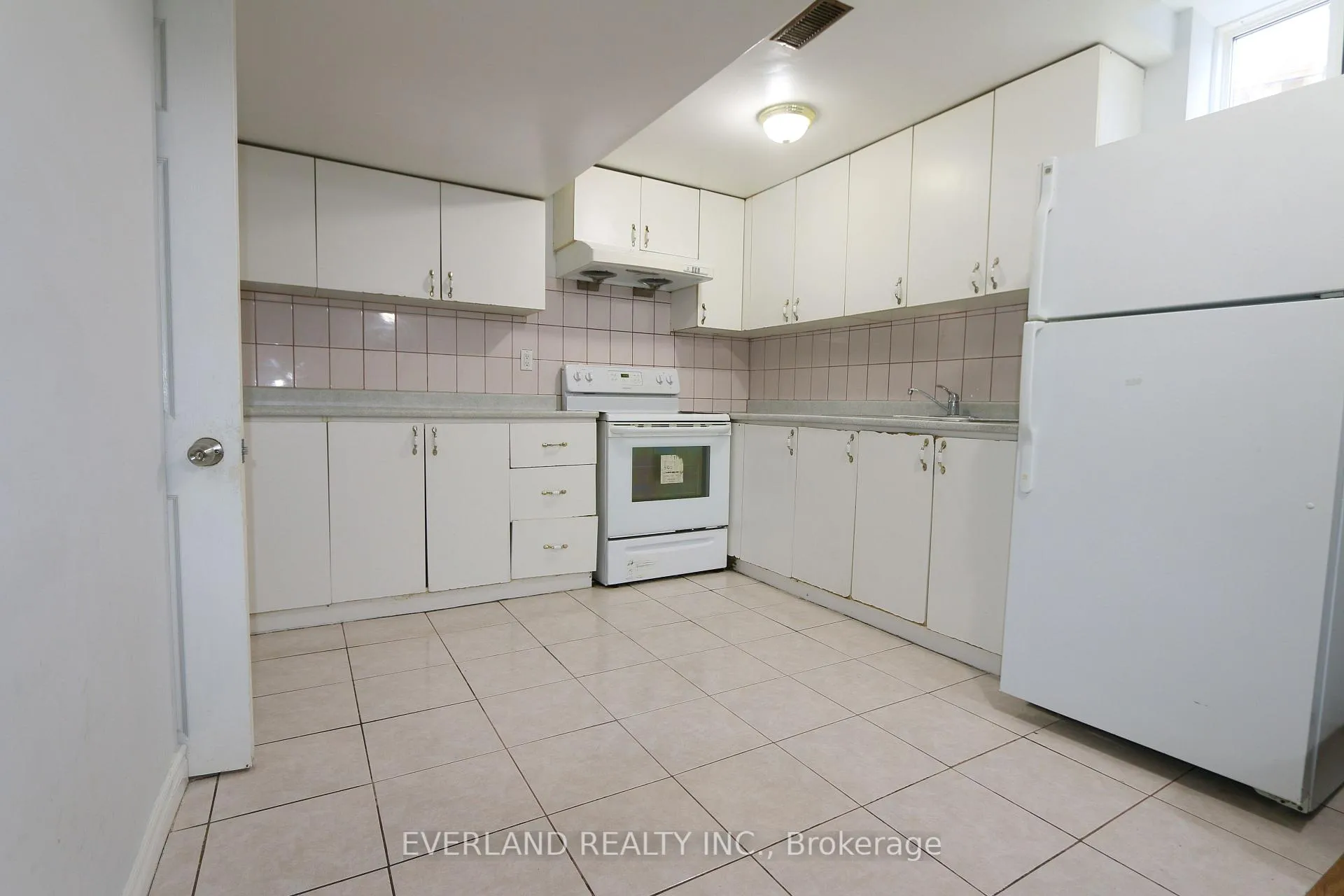 Photo 7 of Unit BSMT, 103 Goodwood Drive, Markham, Middlefield — HOMEH