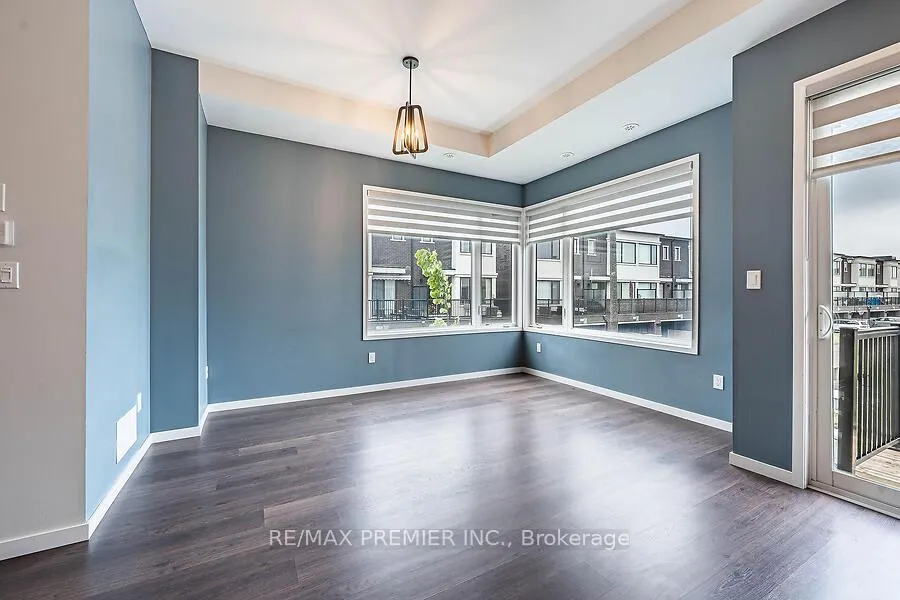 Photo 18 of 77 Sydney Circle, Vaughan, Vellore Village — HOMEH