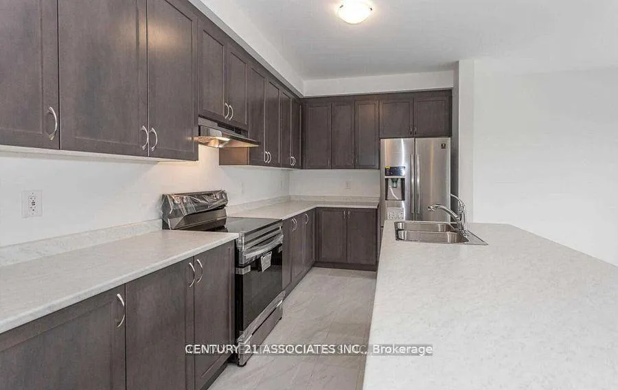 Photo 16 of Unit - Upper Level, 1271 Elderberry Crescent, Milton, Cobban — HOMEH