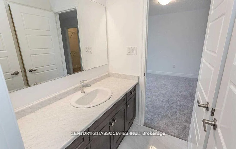 Photo 34 of Unit - Upper Level, 1271 Elderberry Crescent, Milton, Cobban — HOMEH