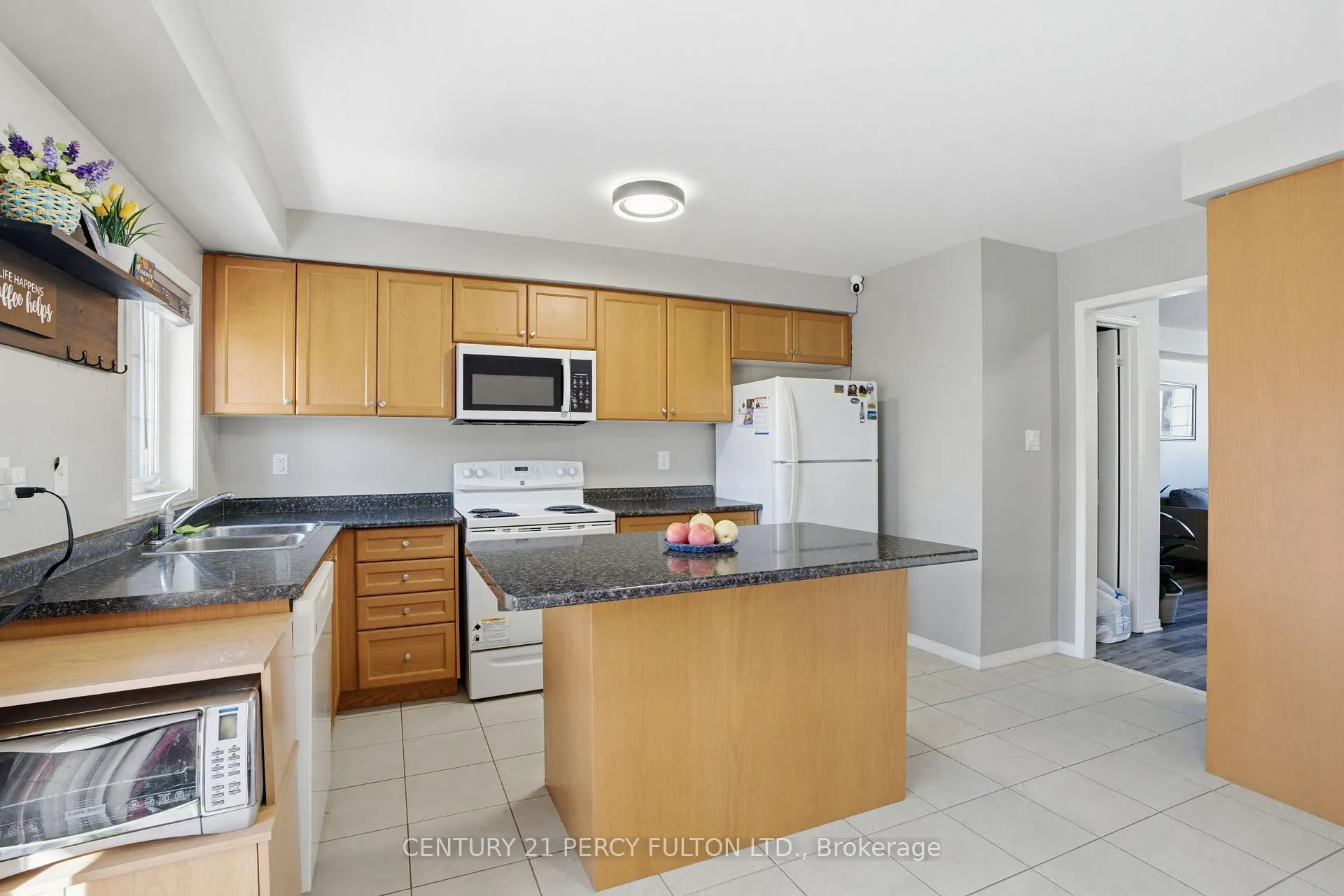 Photo 14 of 876 Audley Road N, Ajax, Central East — HOMEH