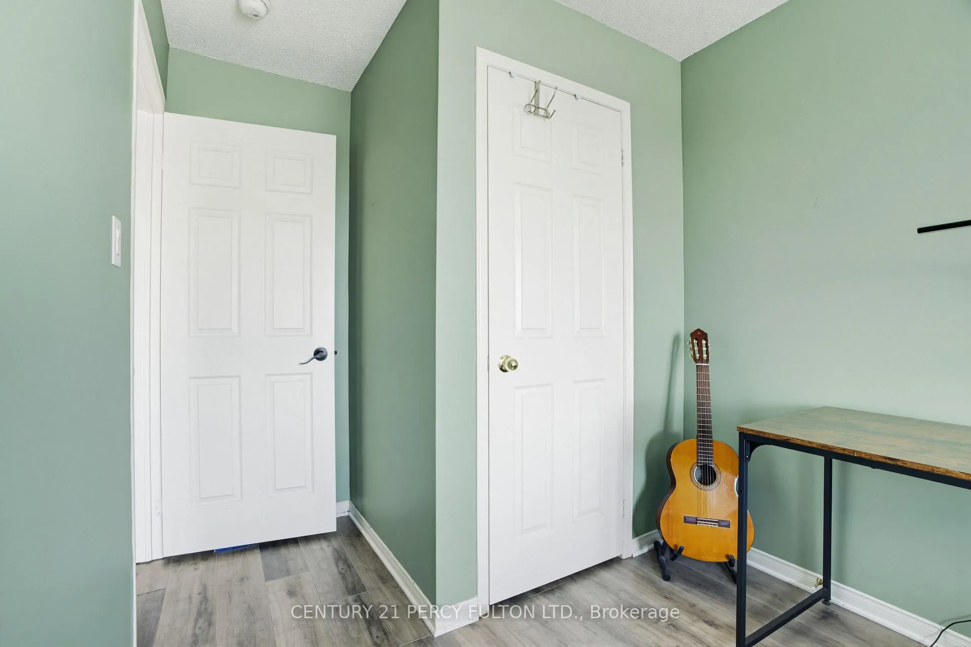 Photo 20 of 876 Audley Road N, Ajax, Central East — HOMEH