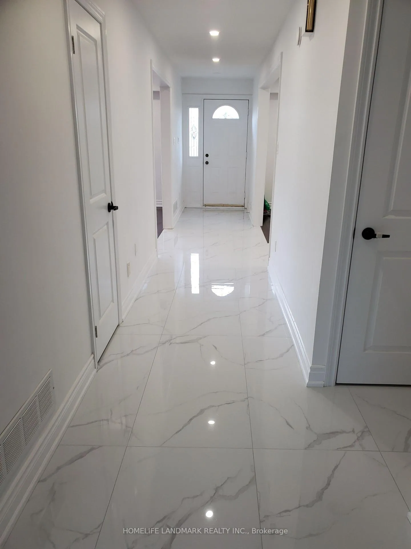 Photo 4 of 17 Maralim Road, Richmond Hill, Crosby — HOMEH