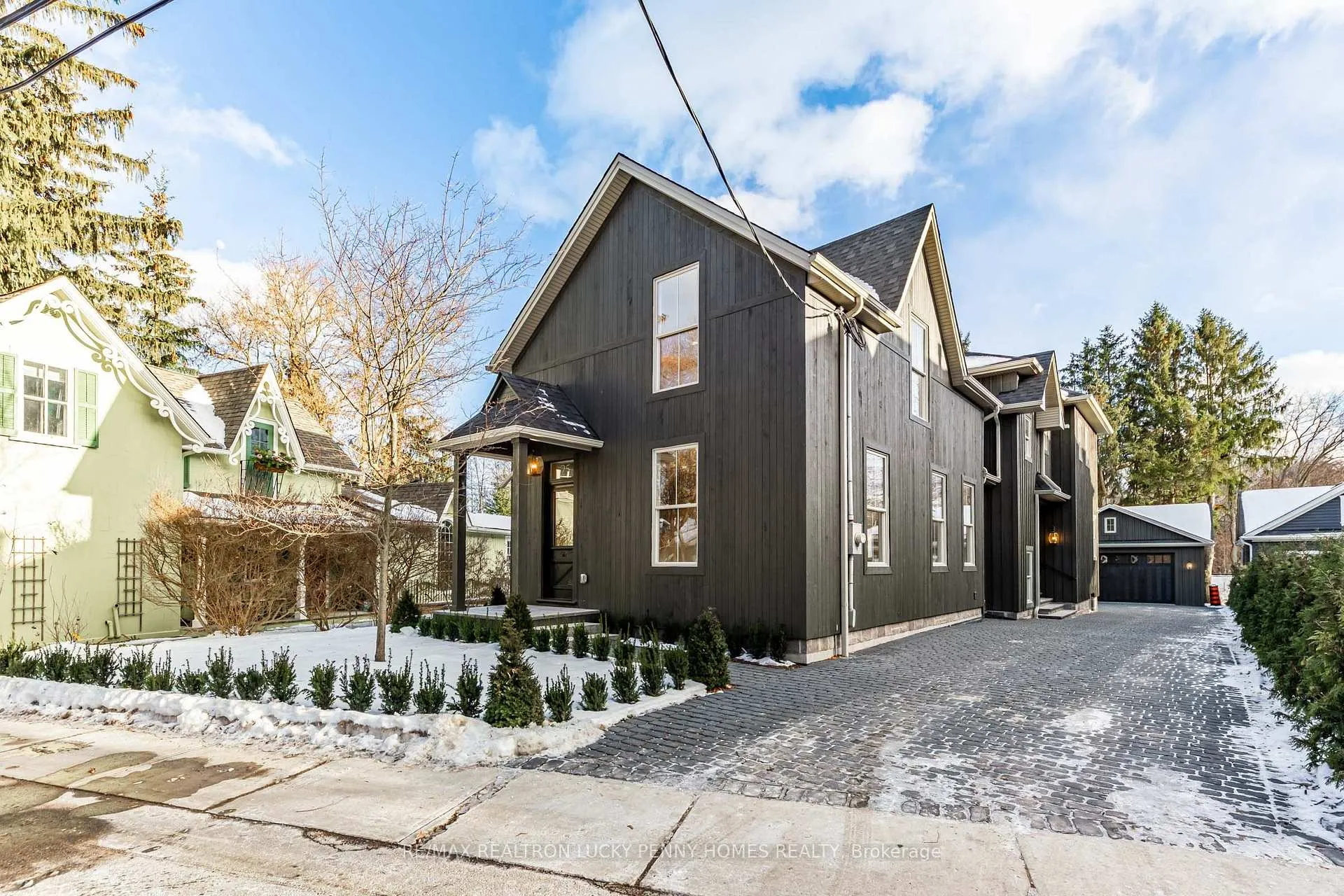 Photo 1 of 25 Victoria Avenue, Markham, Unionville — HOMEH