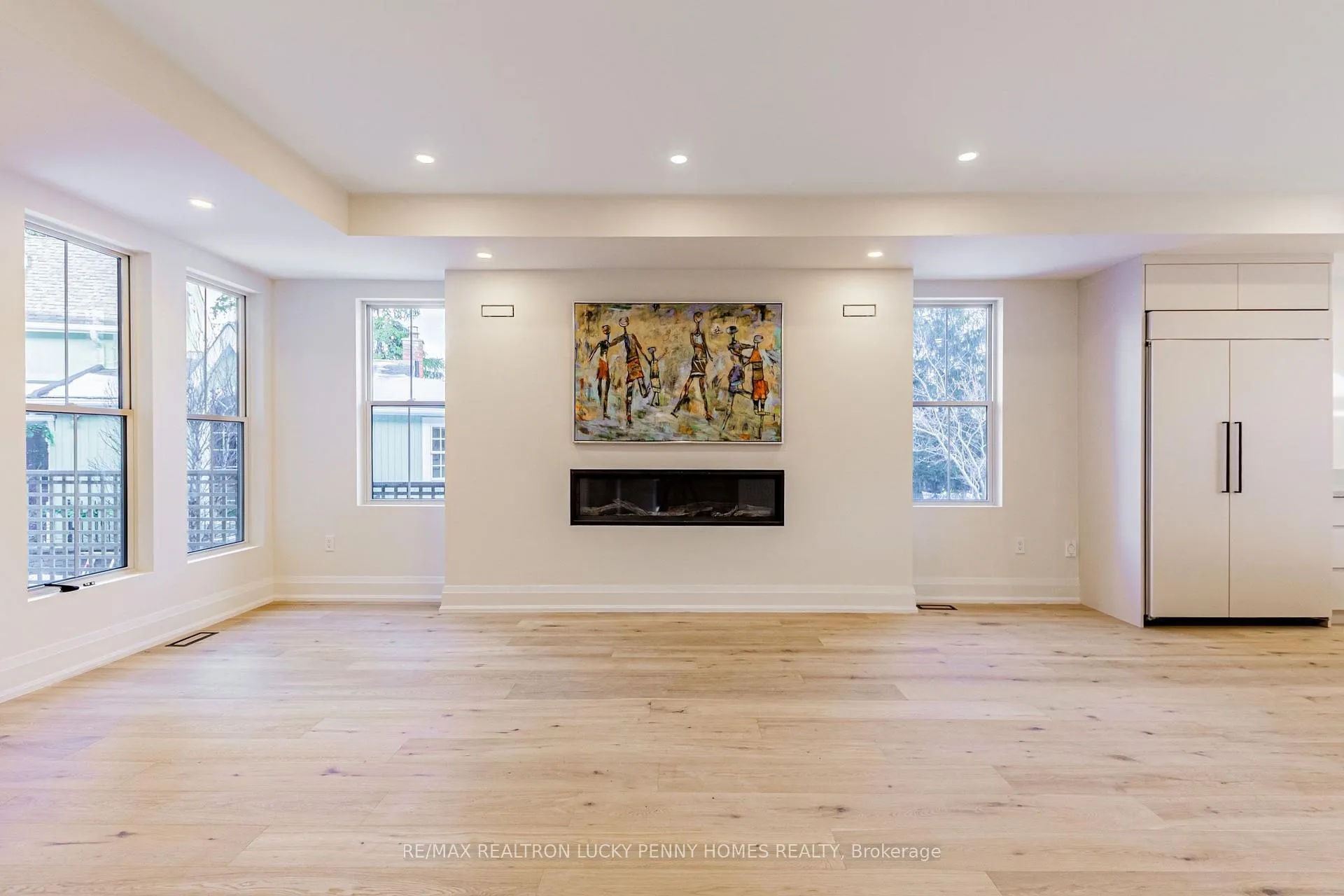 Photo 7 of 25 Victoria Avenue, Markham, Unionville — HOMEH