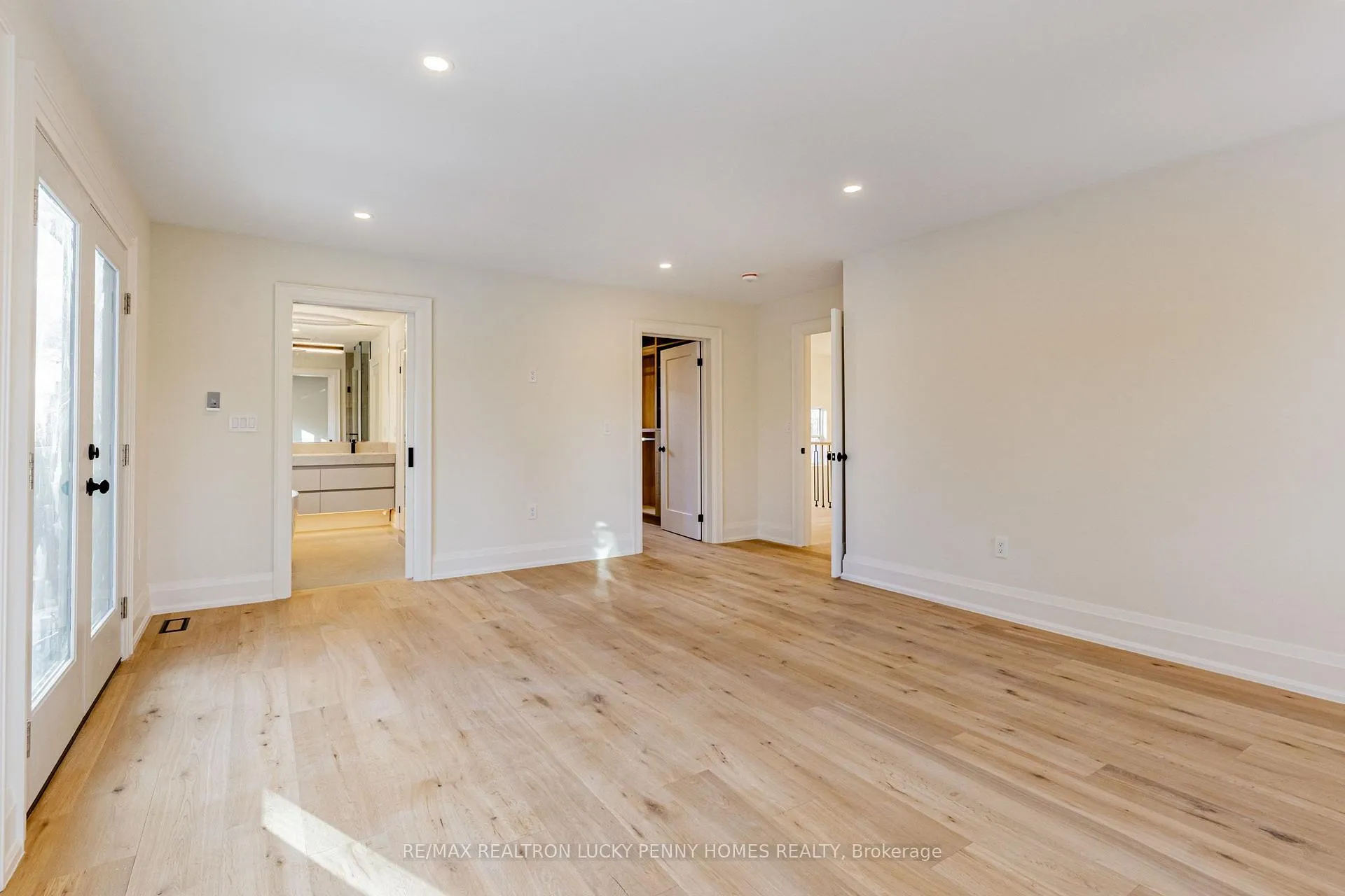Photo 29 of 25 Victoria Avenue, Markham, Unionville — HOMEH