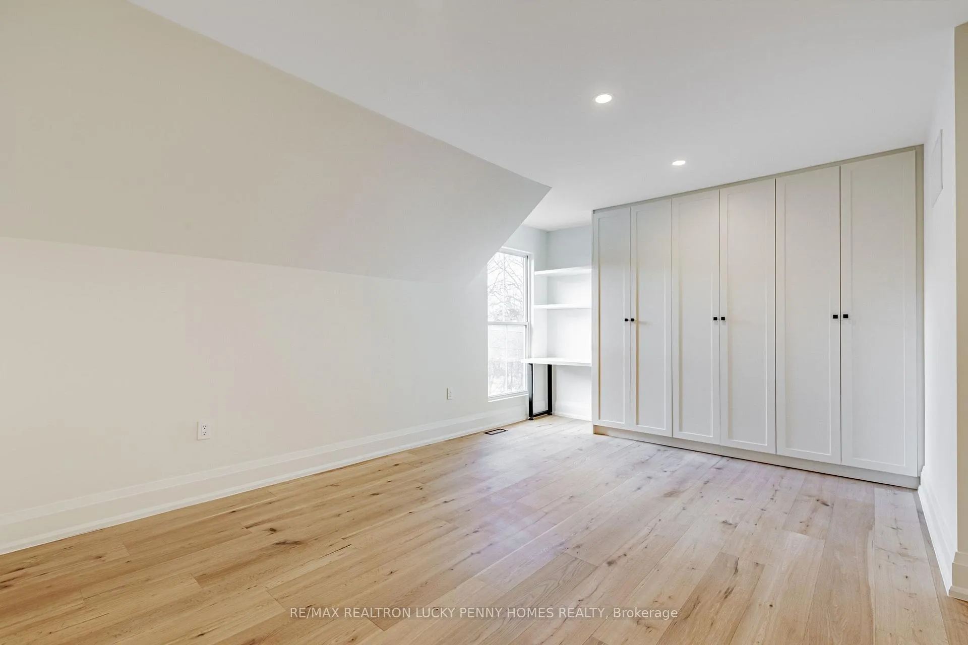 Photo 34 of 25 Victoria Avenue, Markham, Unionville — HOMEH