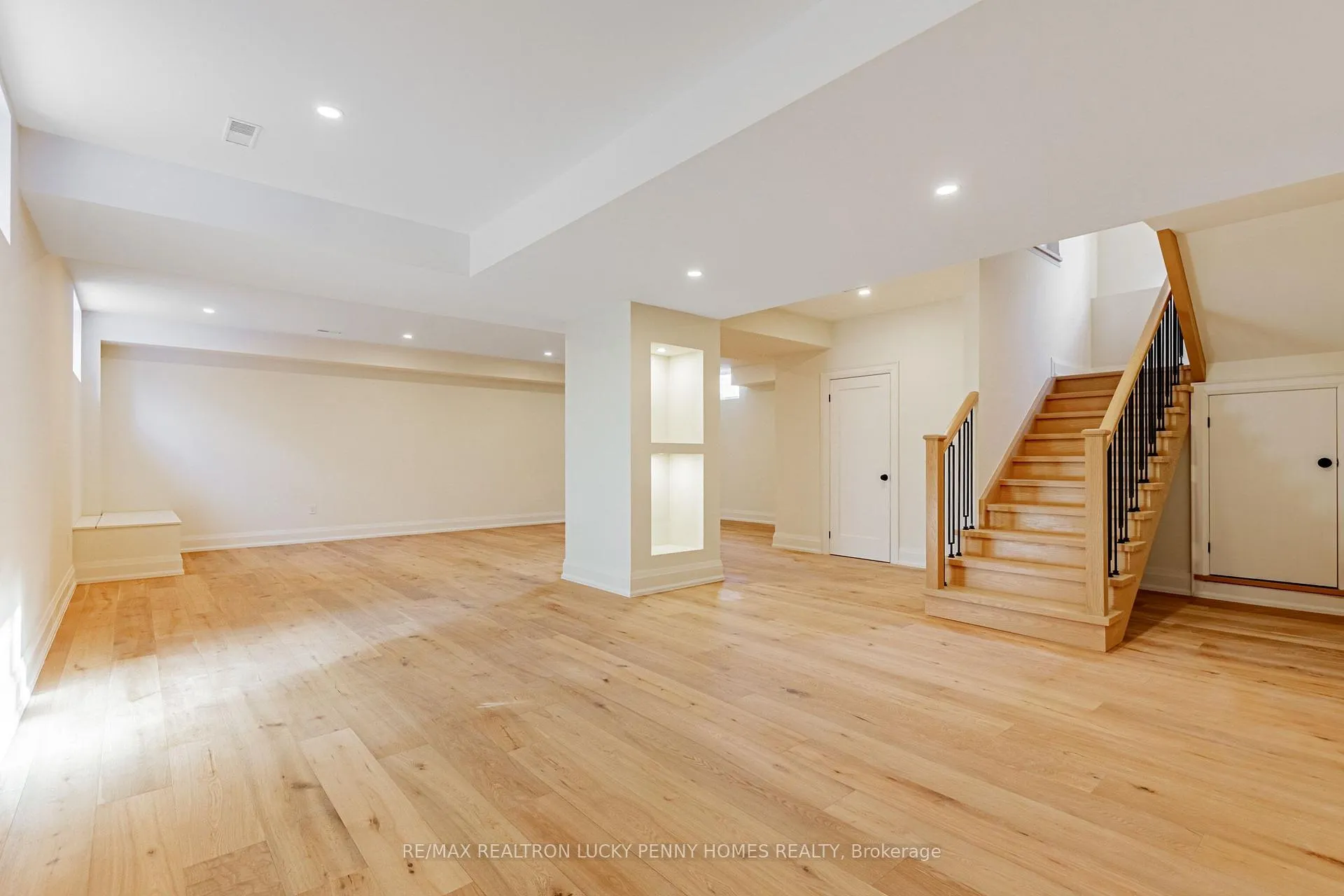 Photo 38 of 25 Victoria Avenue, Markham, Unionville — HOMEH