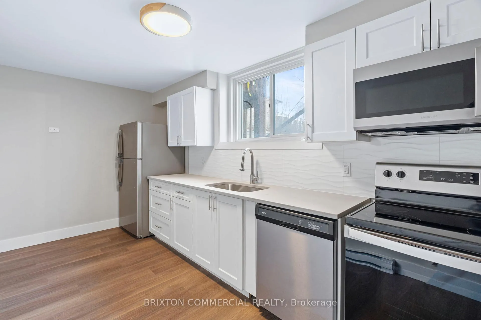 Photo 17 of Unit 2, 586 Victoria Street S, Kitchener — HOMEH