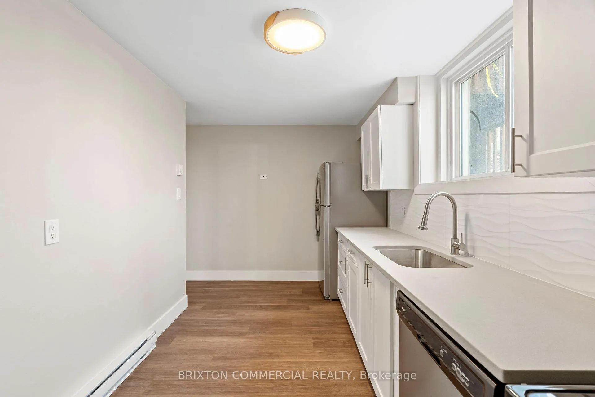 Photo 18 of Unit 2, 586 Victoria Street S, Kitchener — HOMEH
