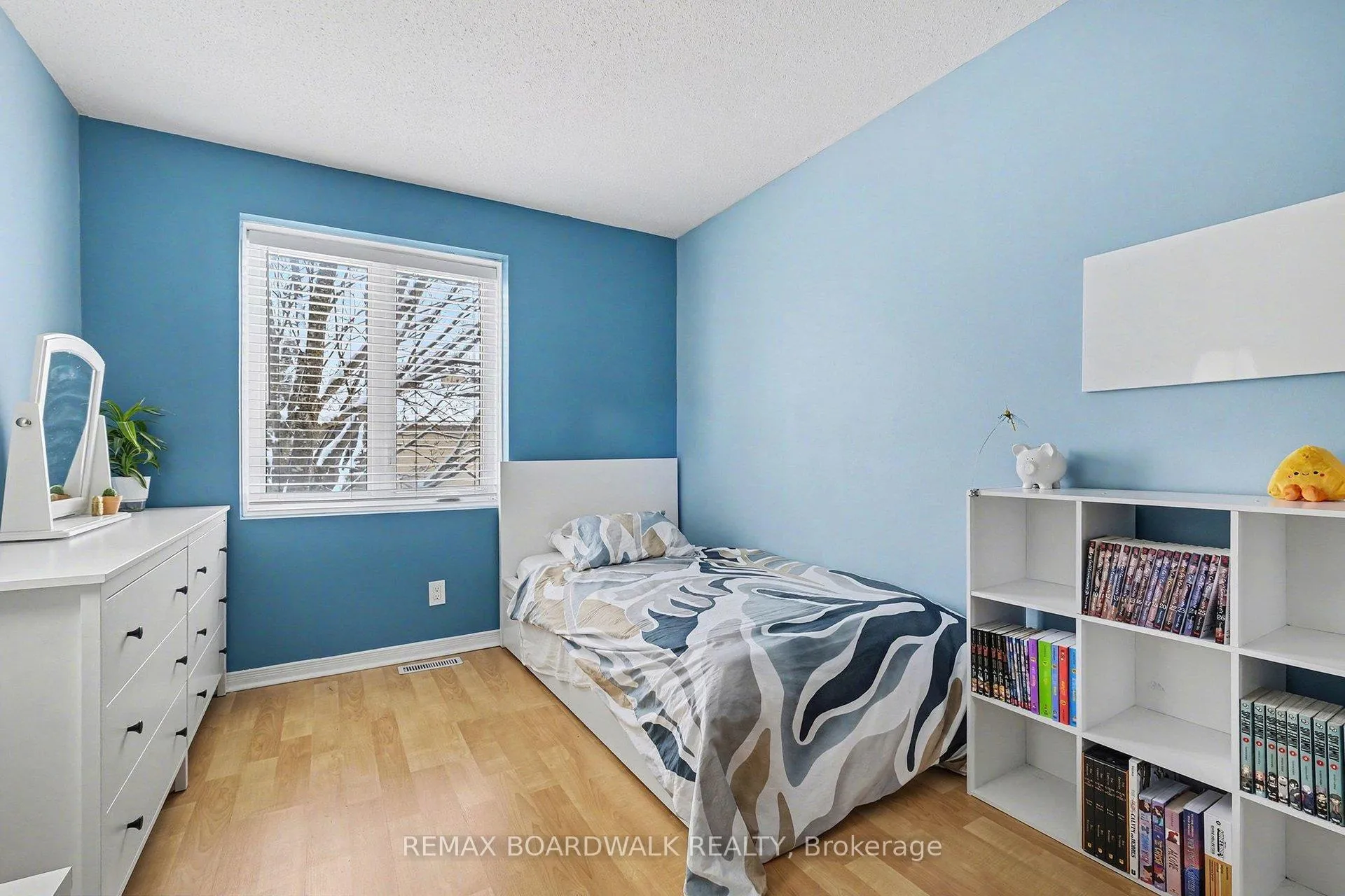 Photo 17 of 448 Valade Crescent, Ottawa, Fallingbrook/Pineridge — HOMEH