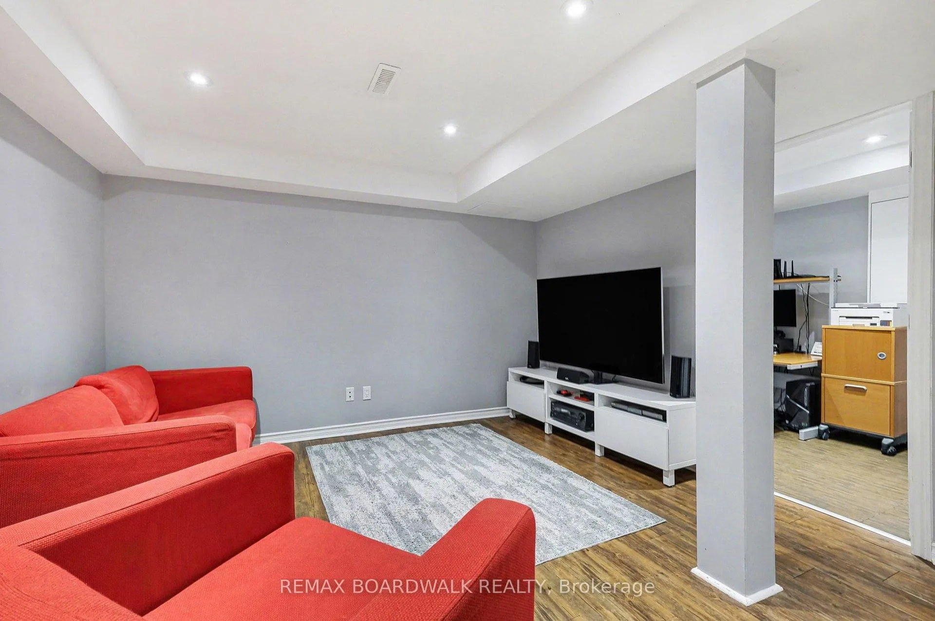 Photo 22 of 448 Valade Crescent, Ottawa, Fallingbrook/Pineridge — HOMEH