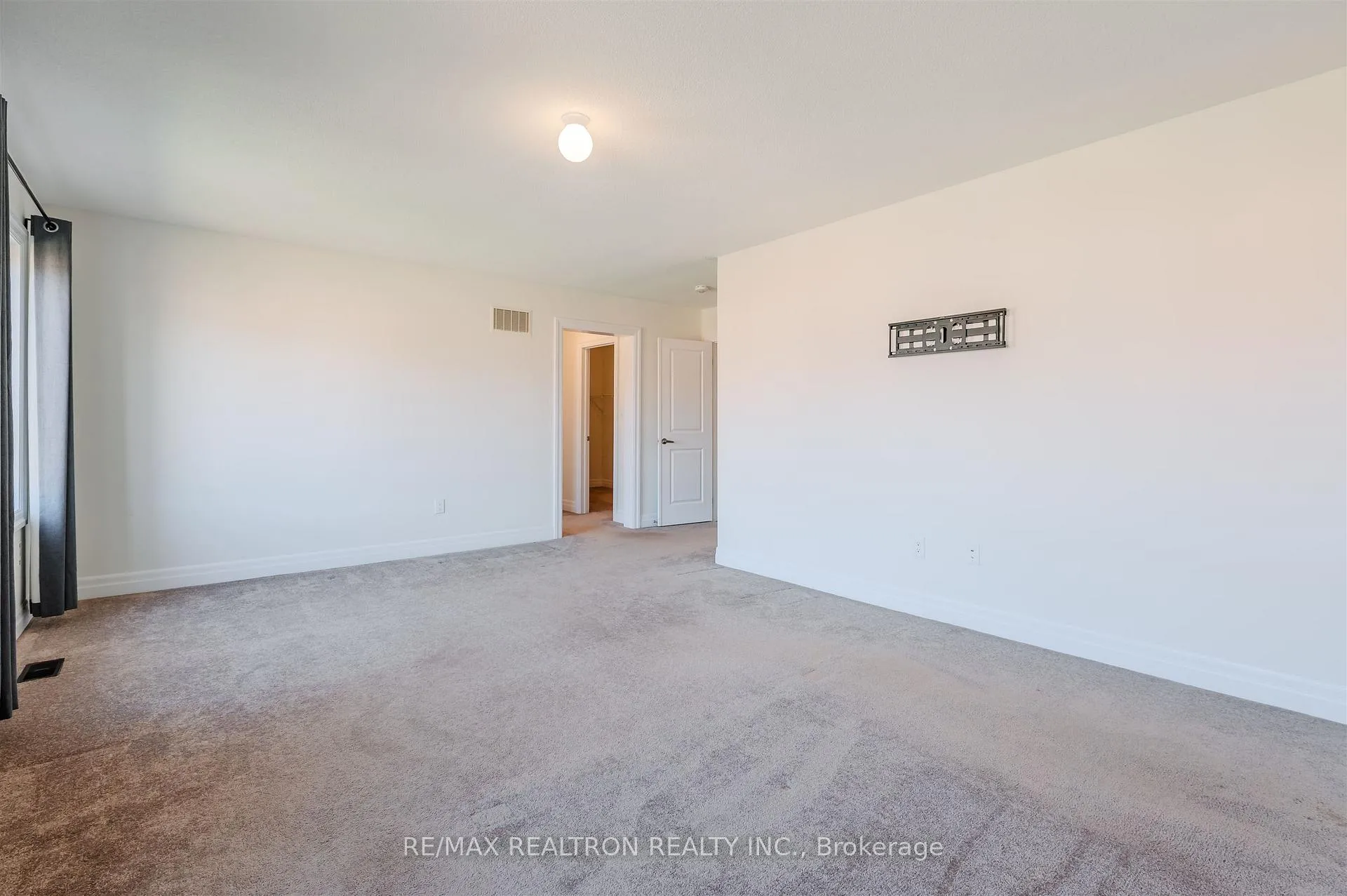 Photo 27 of 1028 Wickham Road, Innisfil, Rural Innisfil — HOMEH