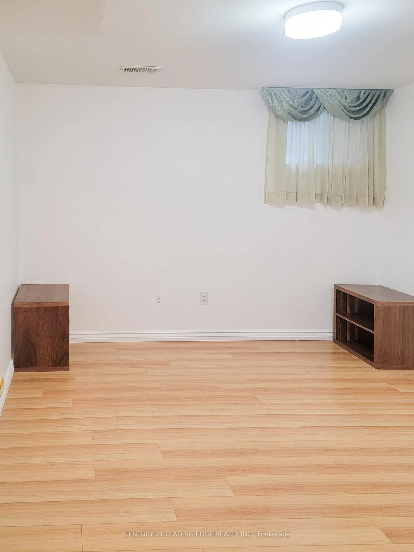 Photo 5 of Unit BSMT, 46 Walford Road, Markham, Middlefield — HOMEH