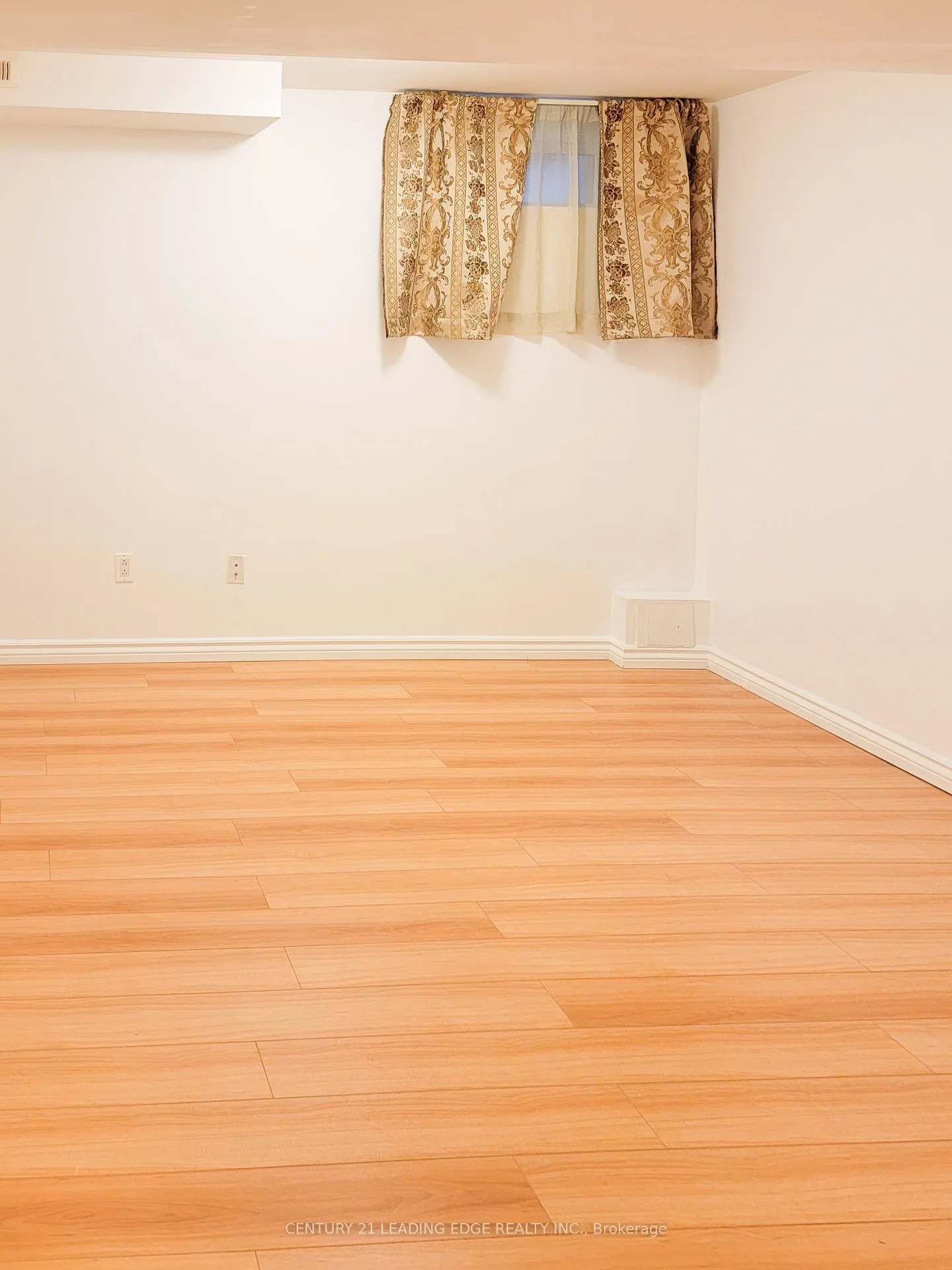 Photo 11 of Unit BSMT, 46 Walford Road, Markham, Middlefield — HOMEH