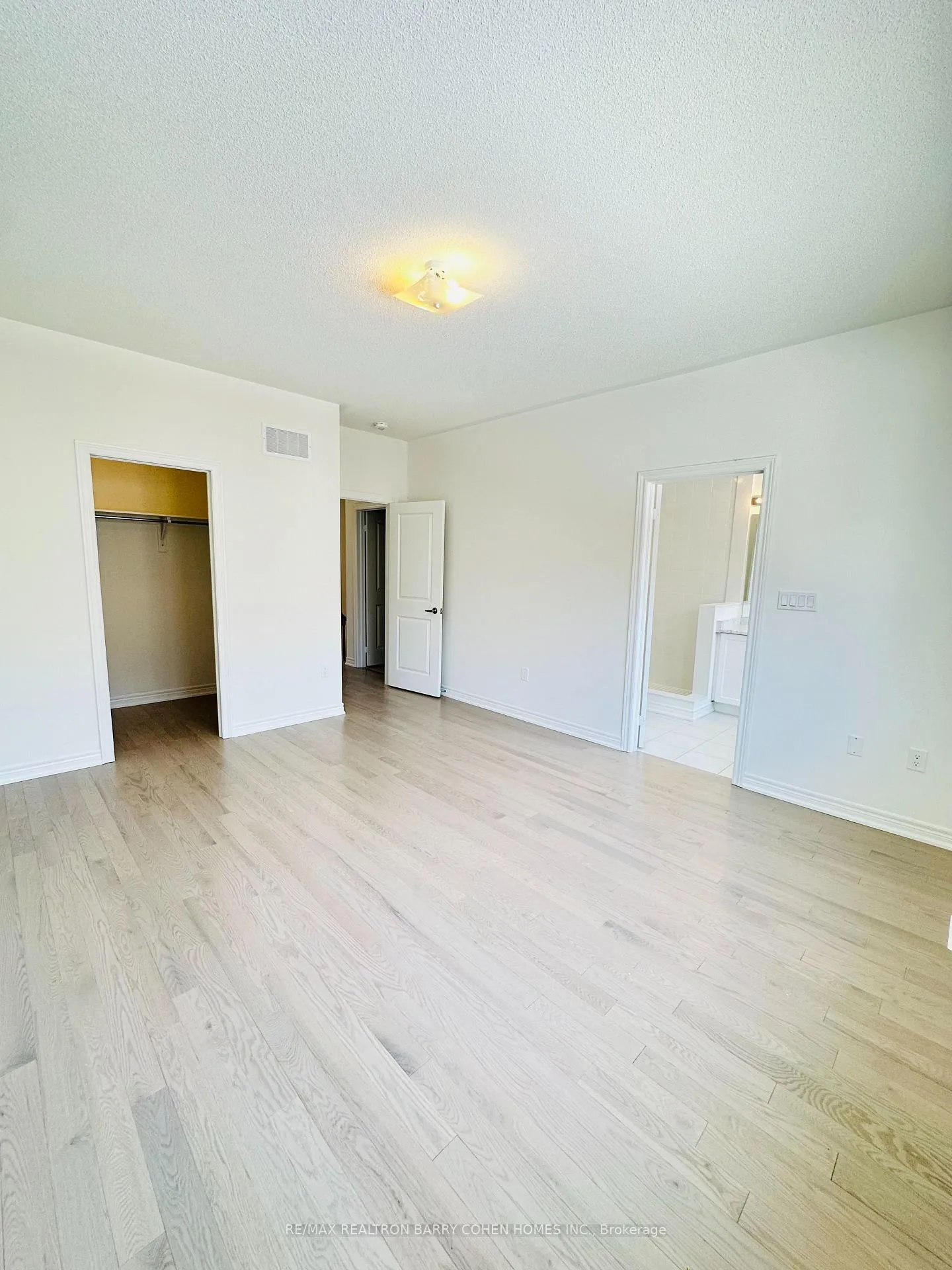 Photo 14 of 2908 Starlight Drive, Pickering, Rural Pickering — HOMEH