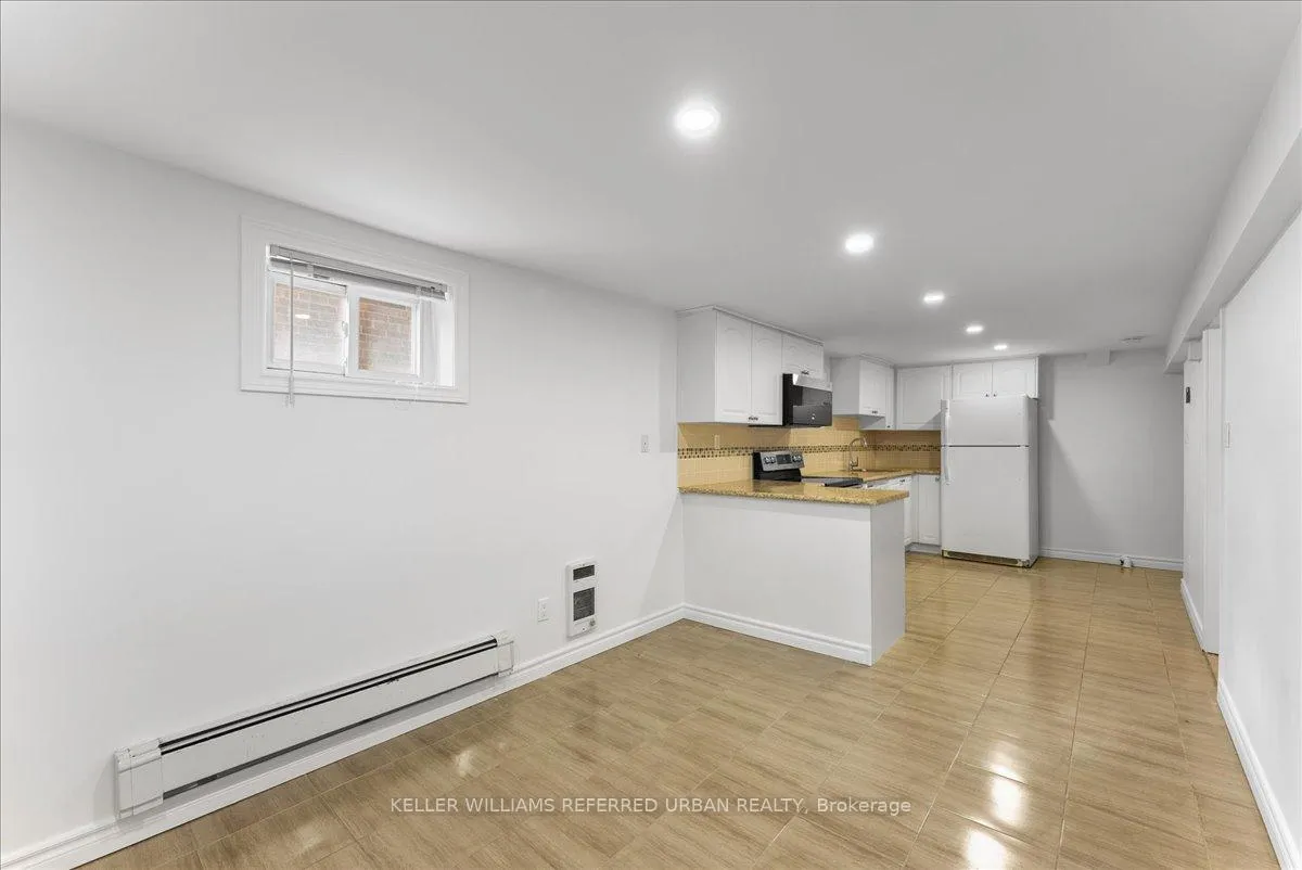 Photo 12 of Unit Lower, 878 Avenue Road, Toronto, Yonge-Eglinton — HOMEH