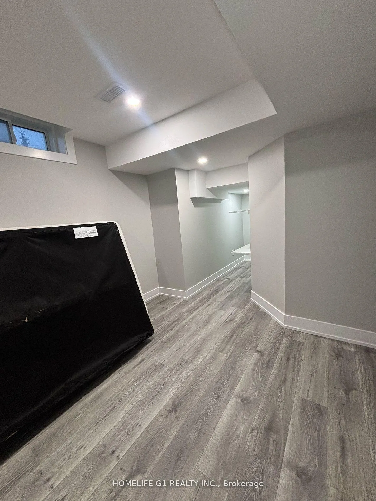 Photo 14 of 29 Humbershed Crescent, Caledon, Bolton West — HOMEH