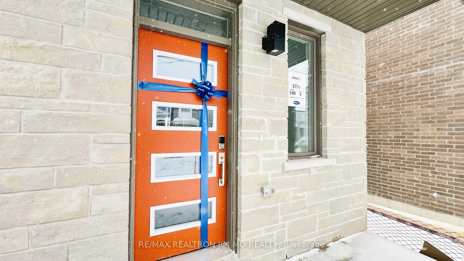 Photo 3 of 123 Leslie Richards Street, Markham, Rural Markham — HOMEH