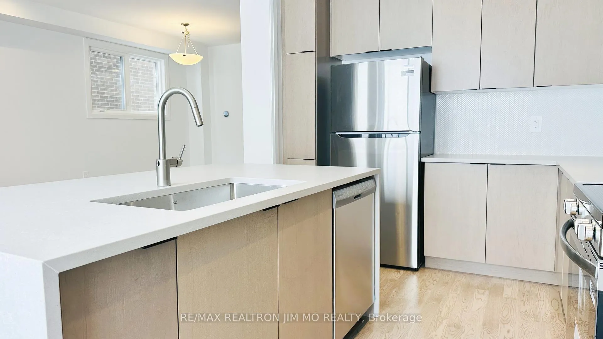 Photo 10 of 123 Leslie Richards Street, Markham, Rural Markham — HOMEH