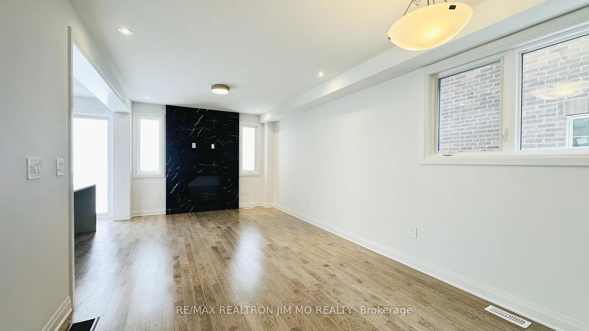 Photo 14 of 123 Leslie Richards Street, Markham, Rural Markham — HOMEH