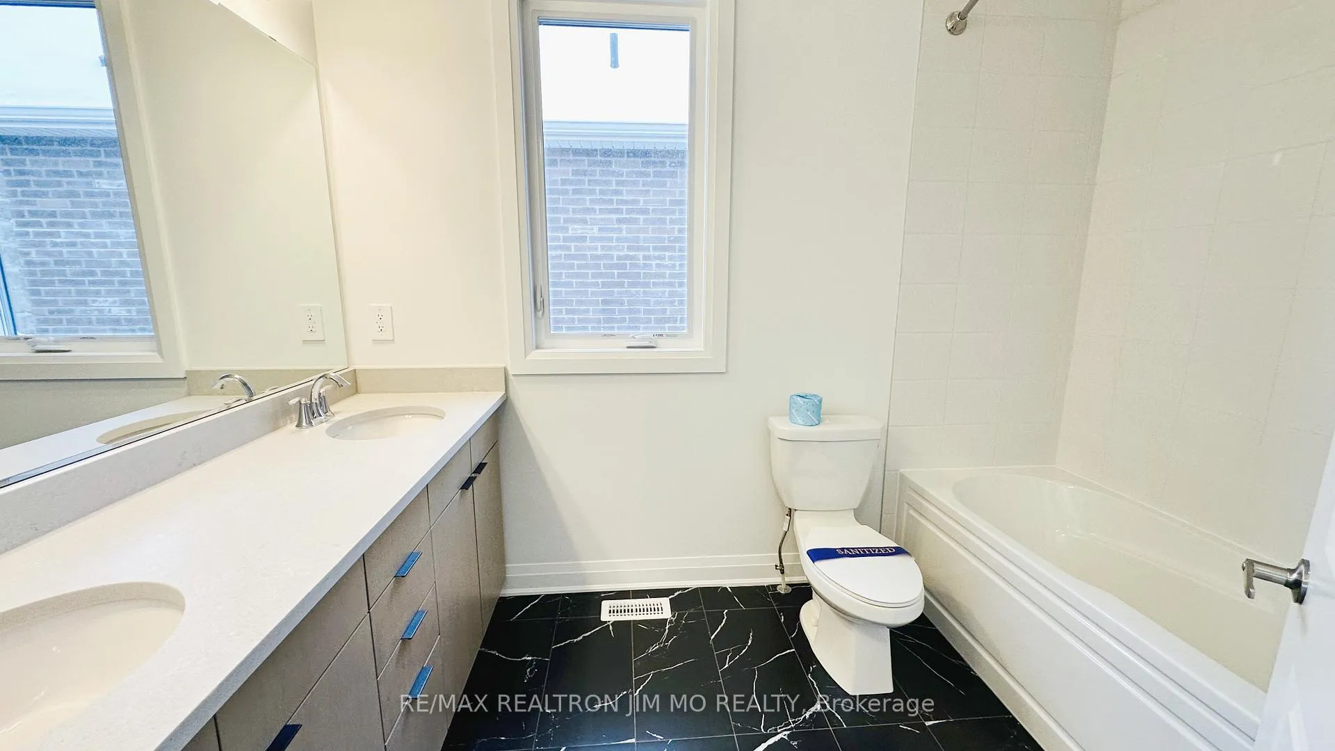 Photo 20 of 123 Leslie Richards Street, Markham, Rural Markham — HOMEH