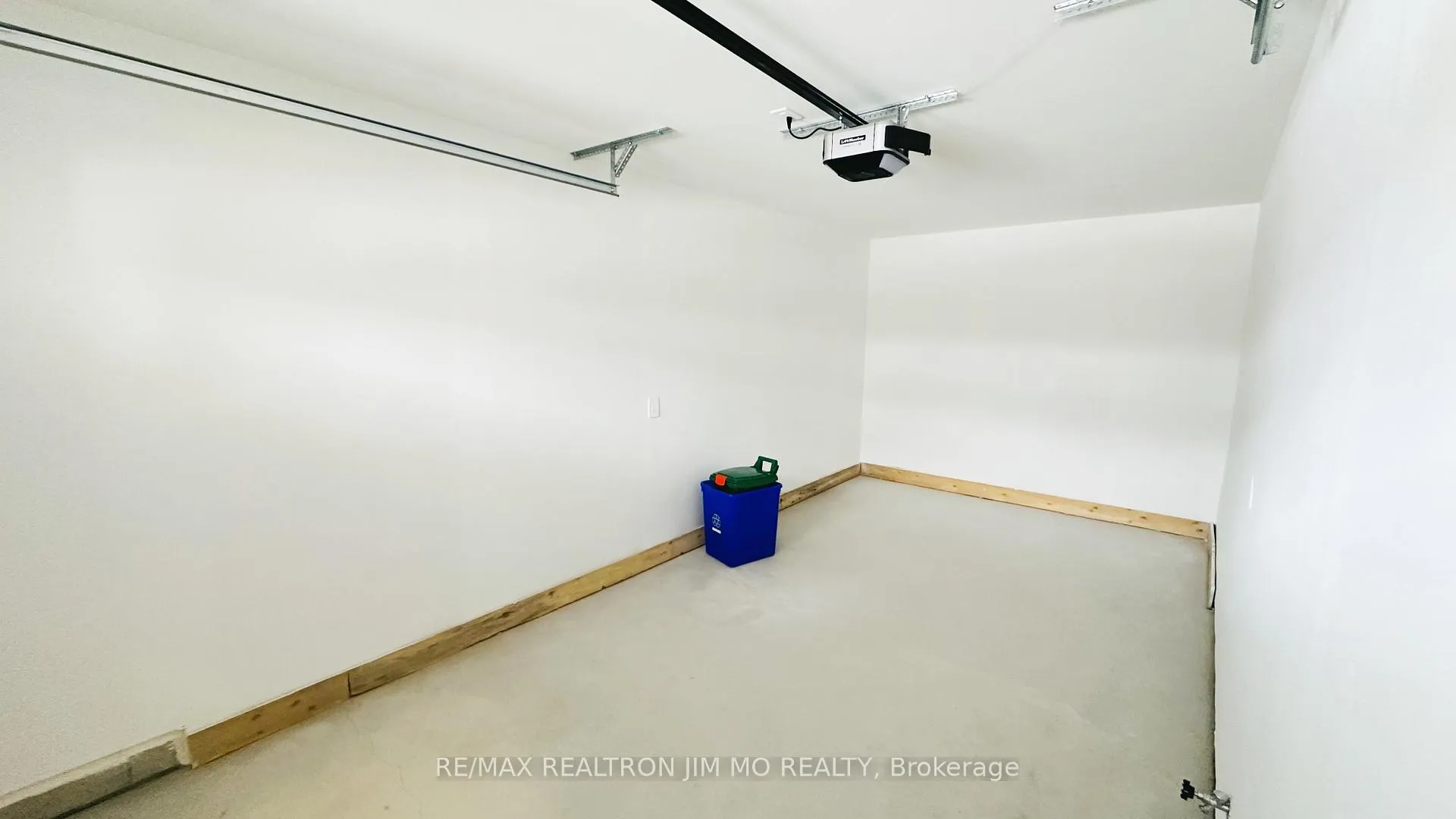 Photo 27 of 123 Leslie Richards Street, Markham, Rural Markham — HOMEH