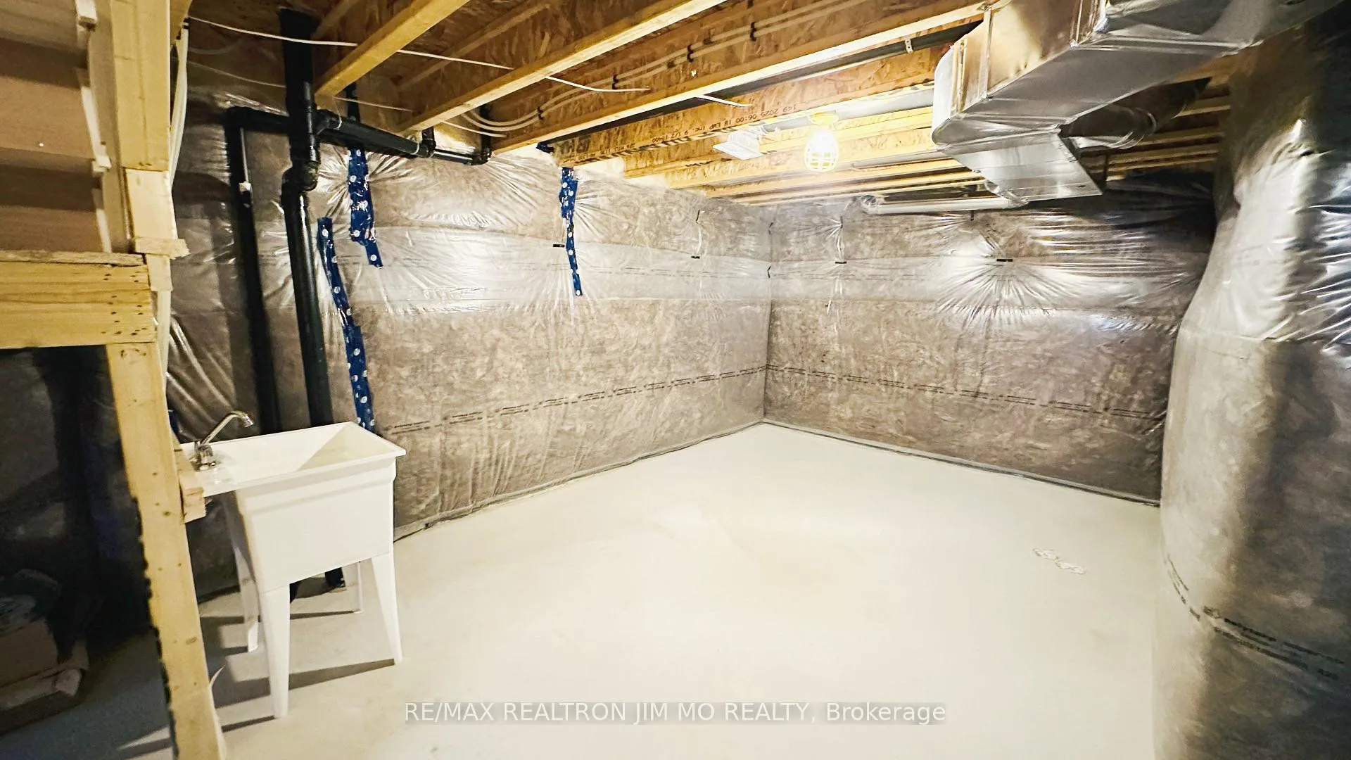 Photo 32 of 123 Leslie Richards Street, Markham, Rural Markham — HOMEH