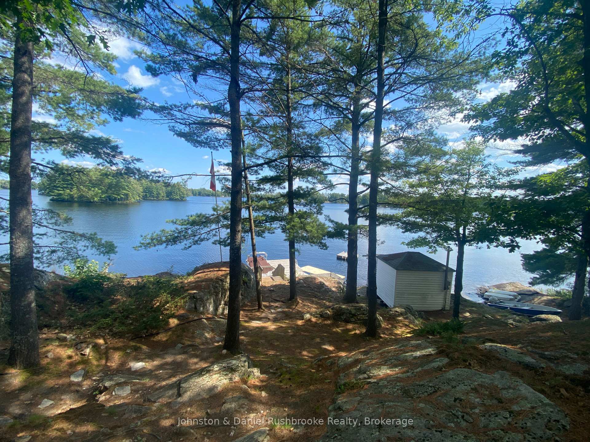 Photo 10 of 1116 Tryon Drive, Gravenhurst, Morrison — HOMEH