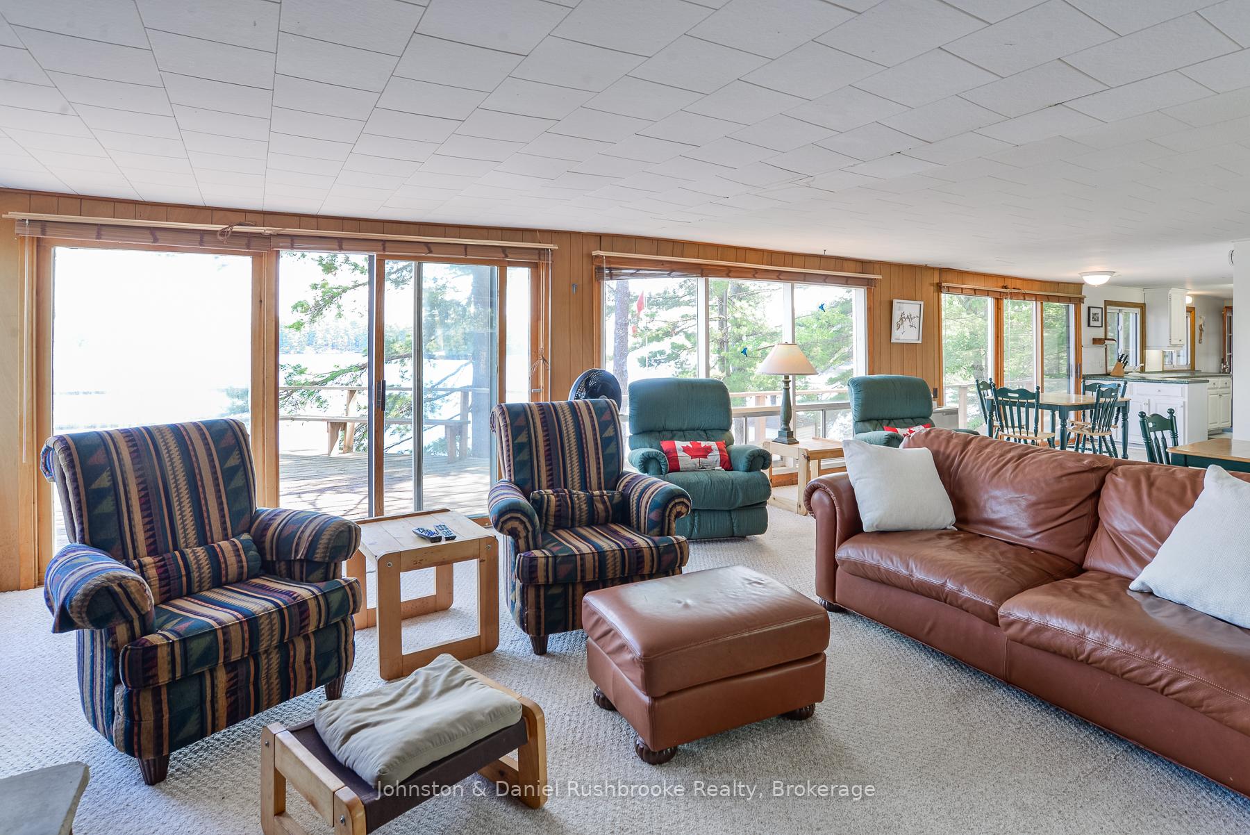 Photo 11 of 1116 Tryon Drive, Gravenhurst, Morrison — HOMEH
