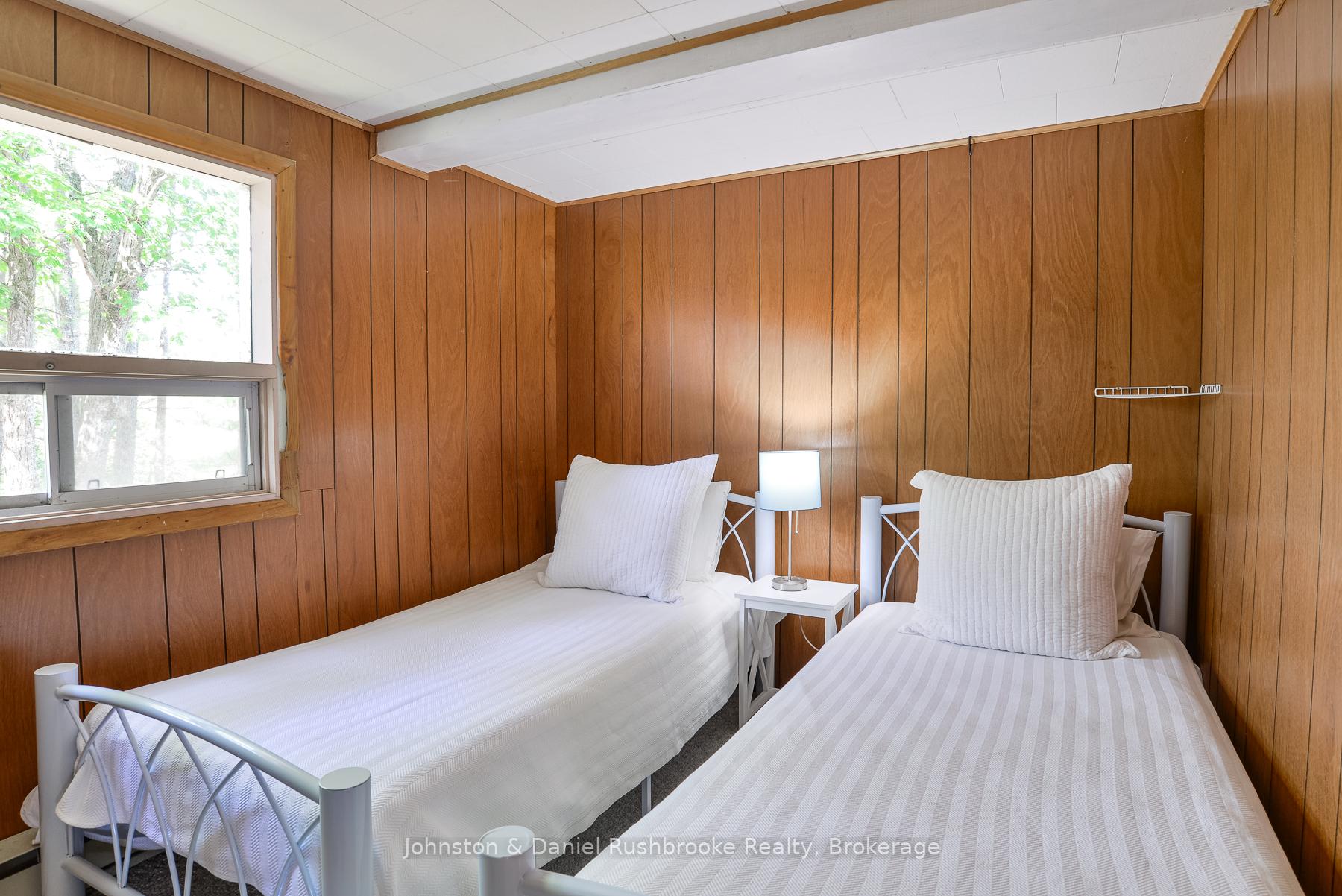 Photo 17 of 1116 Tryon Drive, Gravenhurst, Morrison — HOMEH